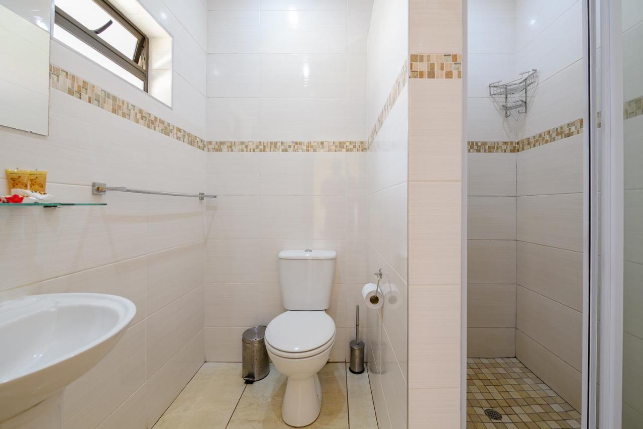 Doppelzimmer mit Patio