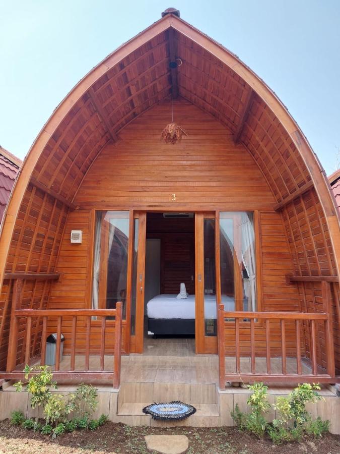 One-Bedroom Bungalow