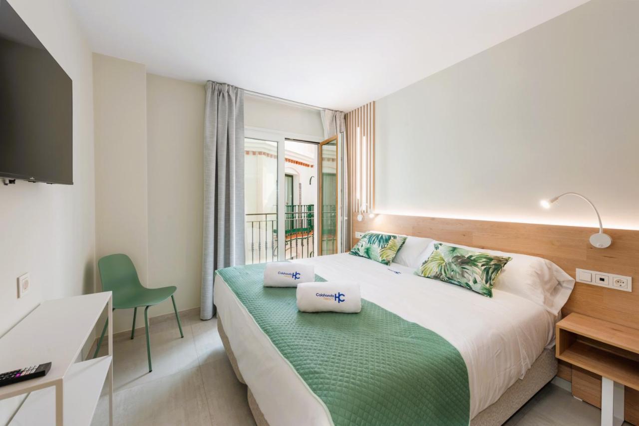 Deluxe Double Room Balcony,1488804742:JPEG