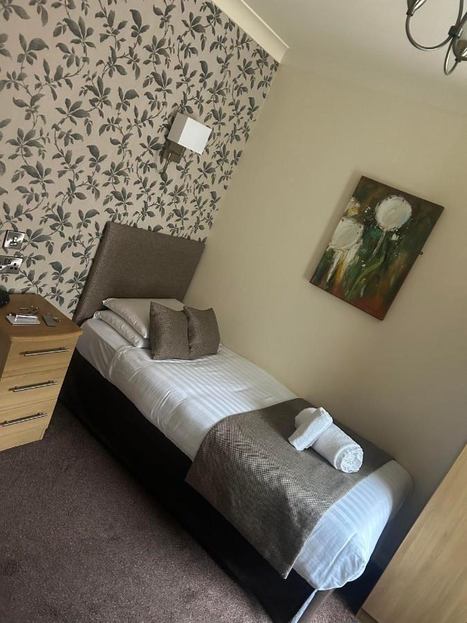 Single Room,1523949859:JPEG