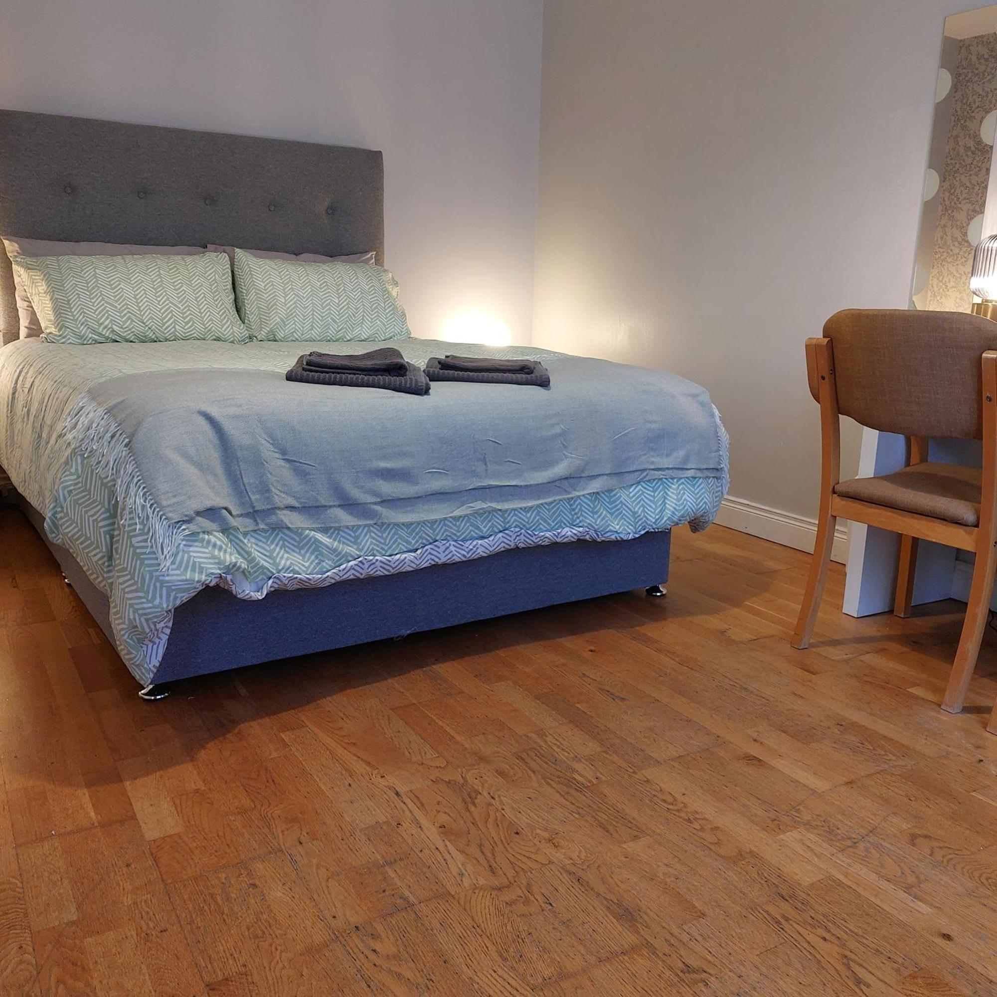 King Room,1499560057:JPEG