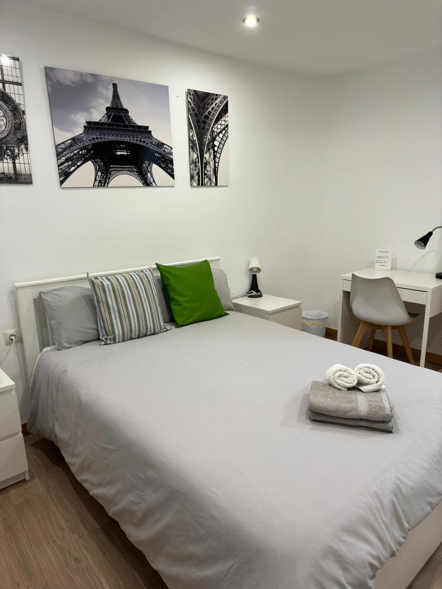 Standard Double Room,1501342309:JPEG