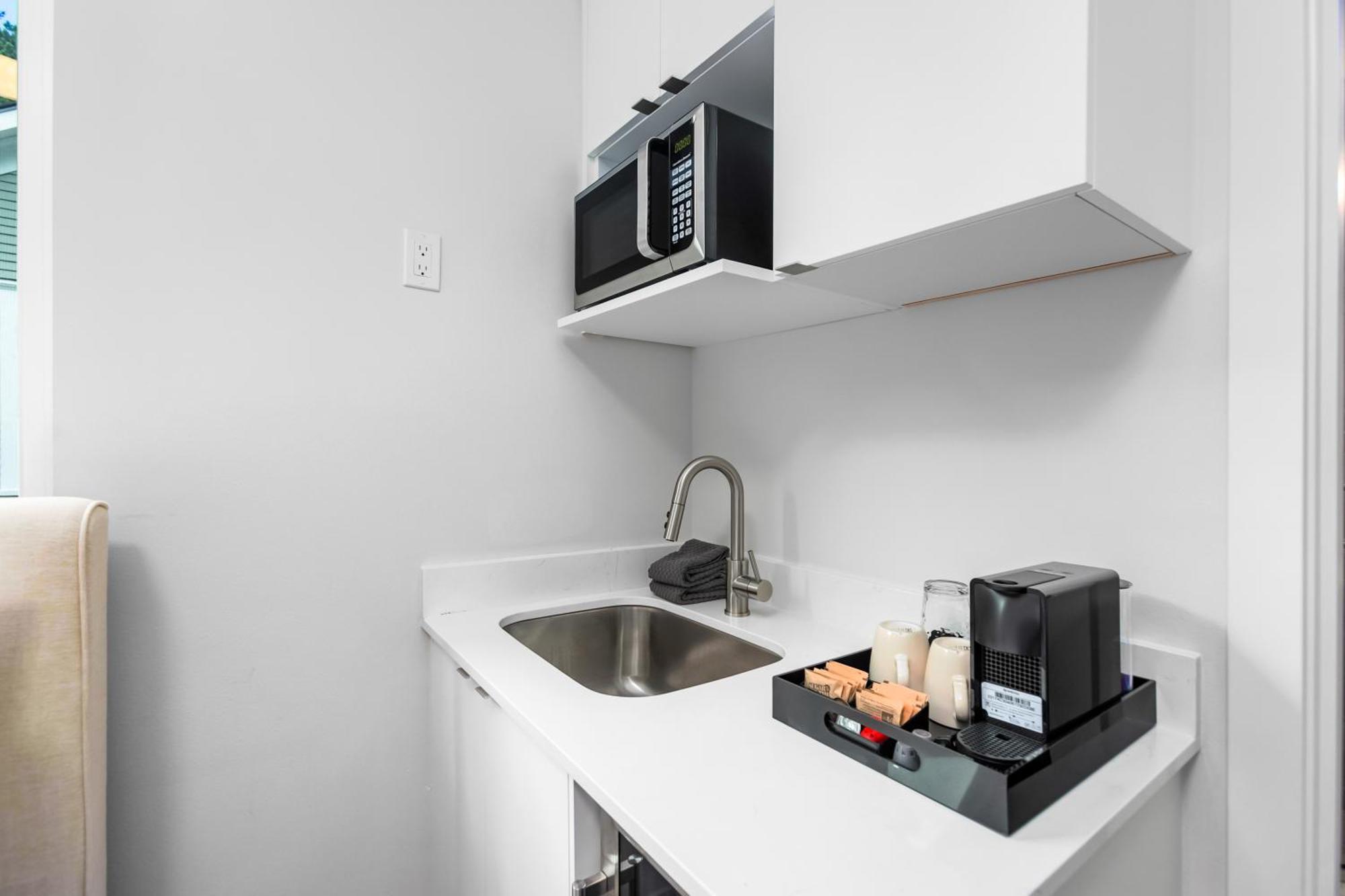 Double Room with Private Bathroom,1501816984:JPEG