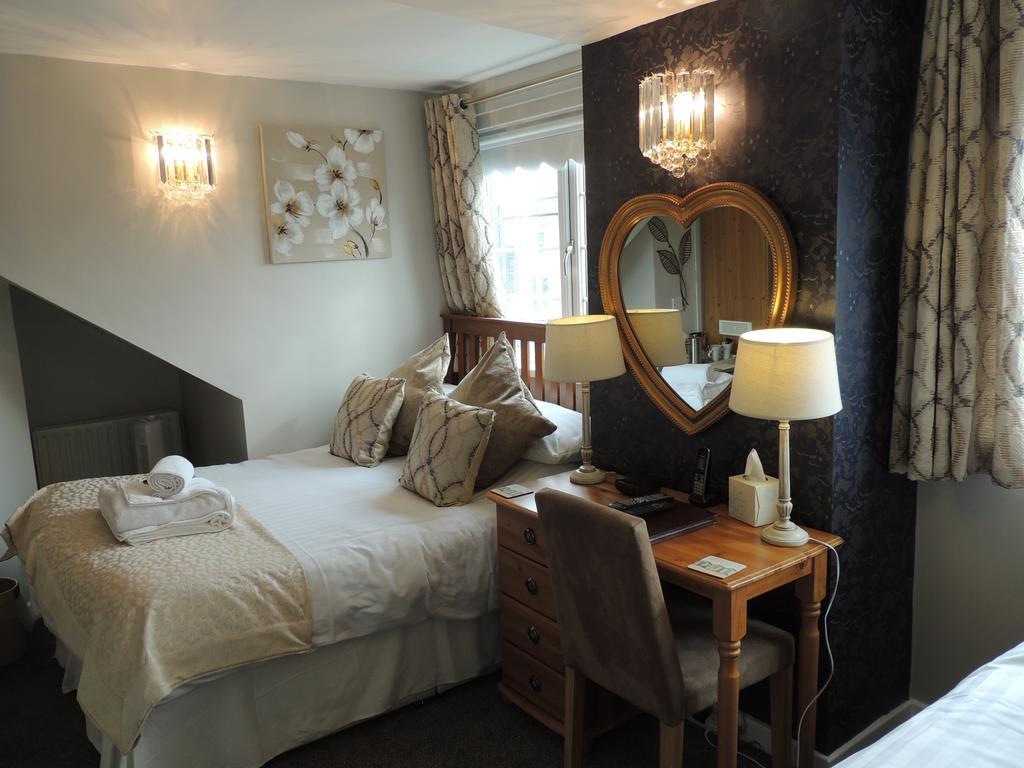 Double or Twin Room,1088984500:JPEG