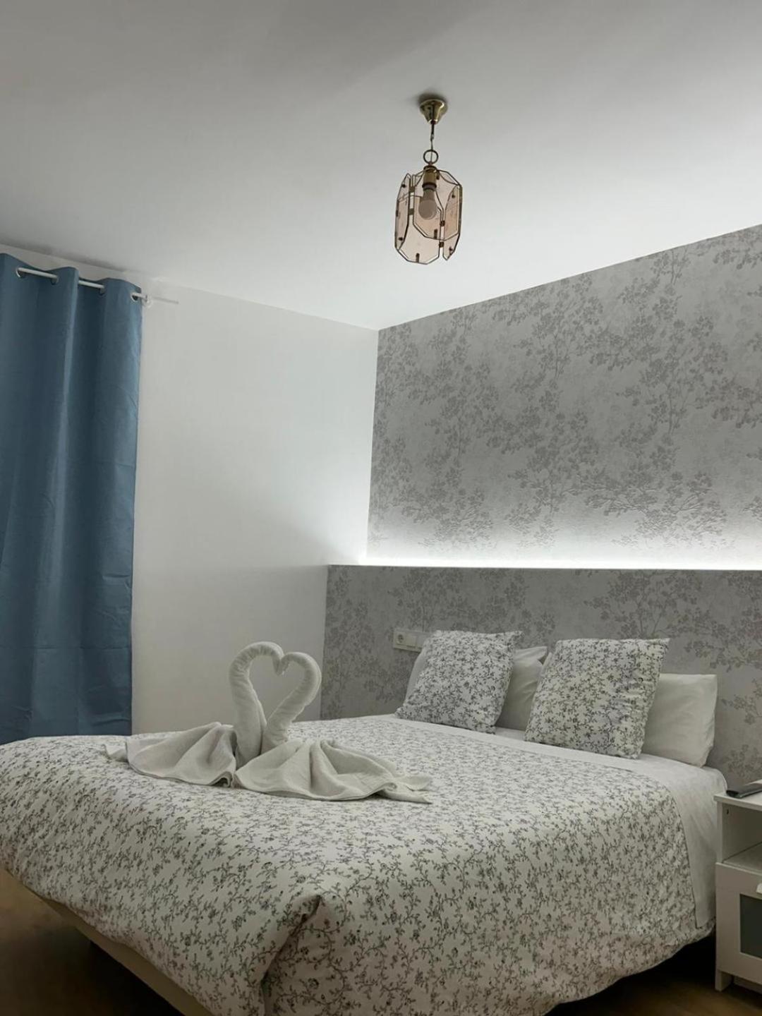 Habitación Doble Pequeña con baño compartido