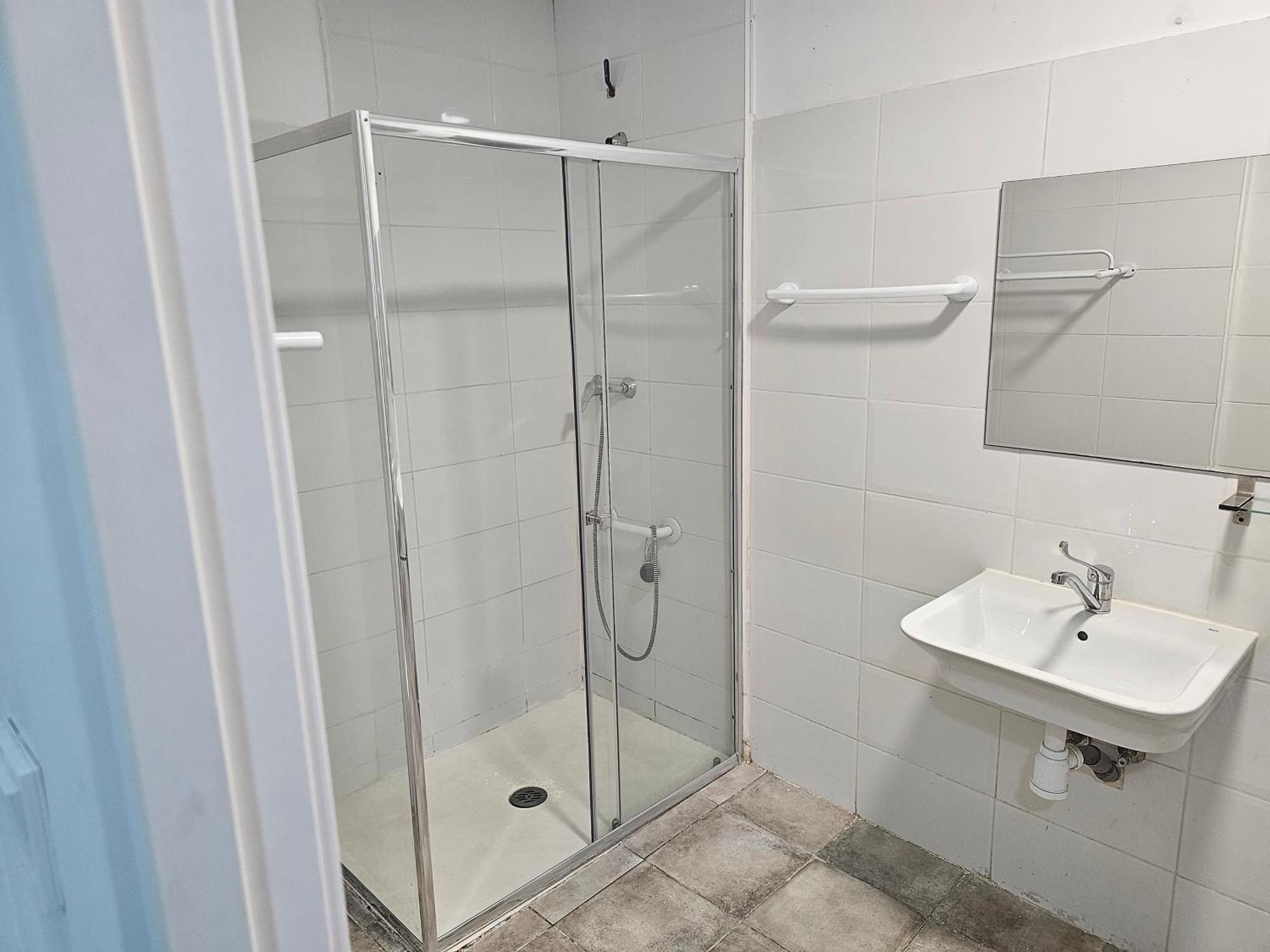 Habitación Doble Deluxe con ducha