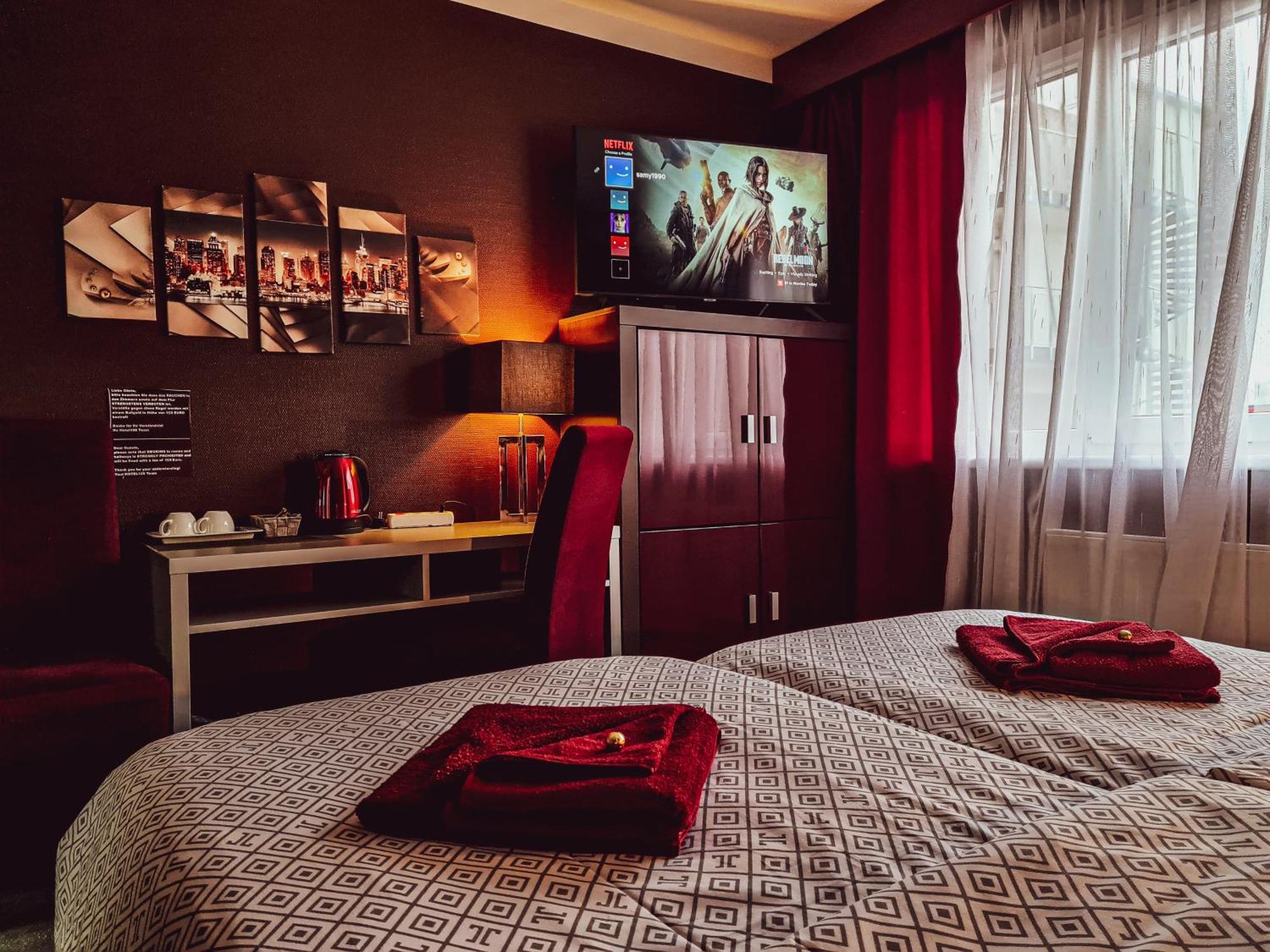 Double Room with Private Bathroom,1531336129:JPEG