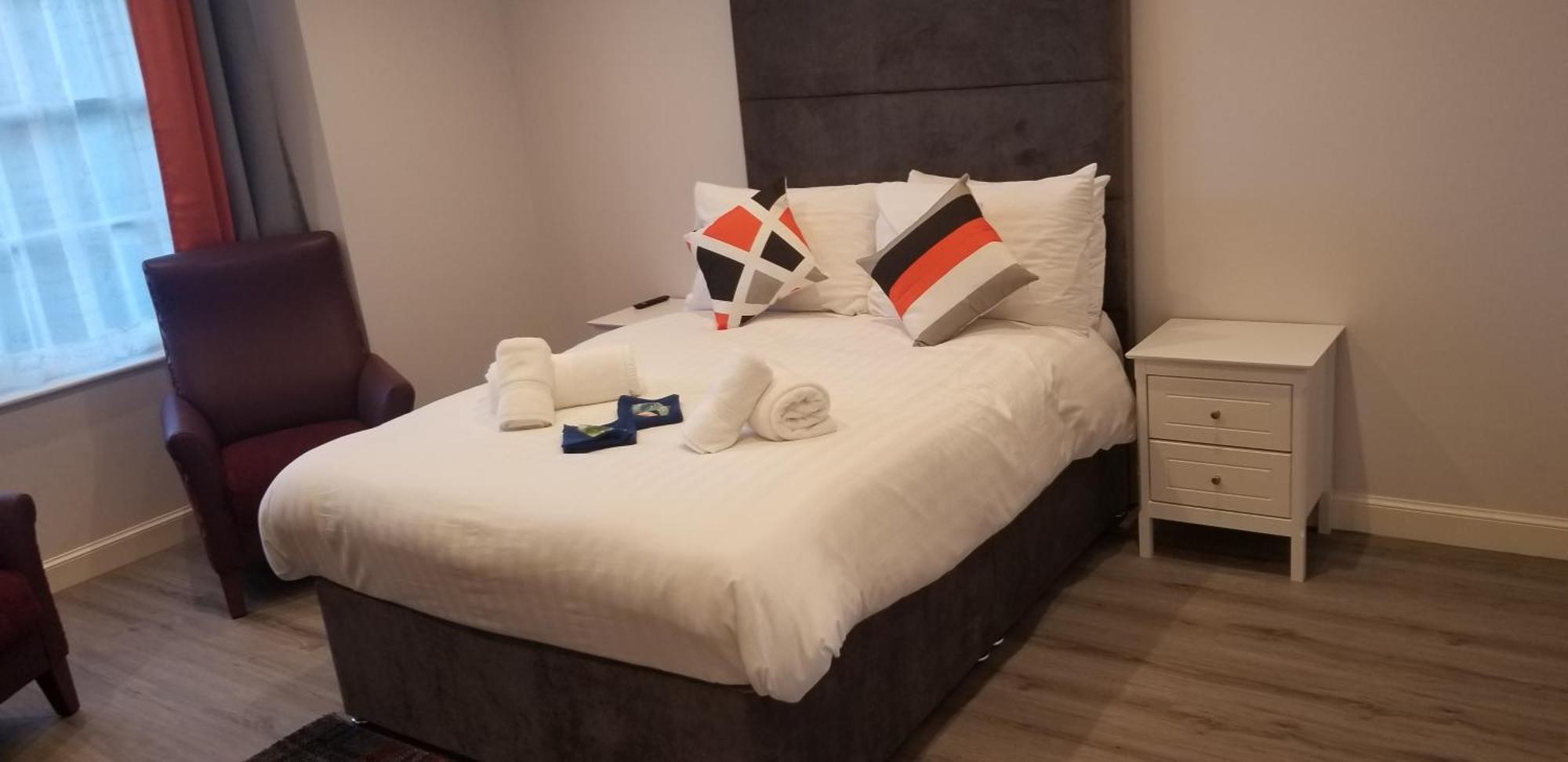 Standard Double Room Ensuite