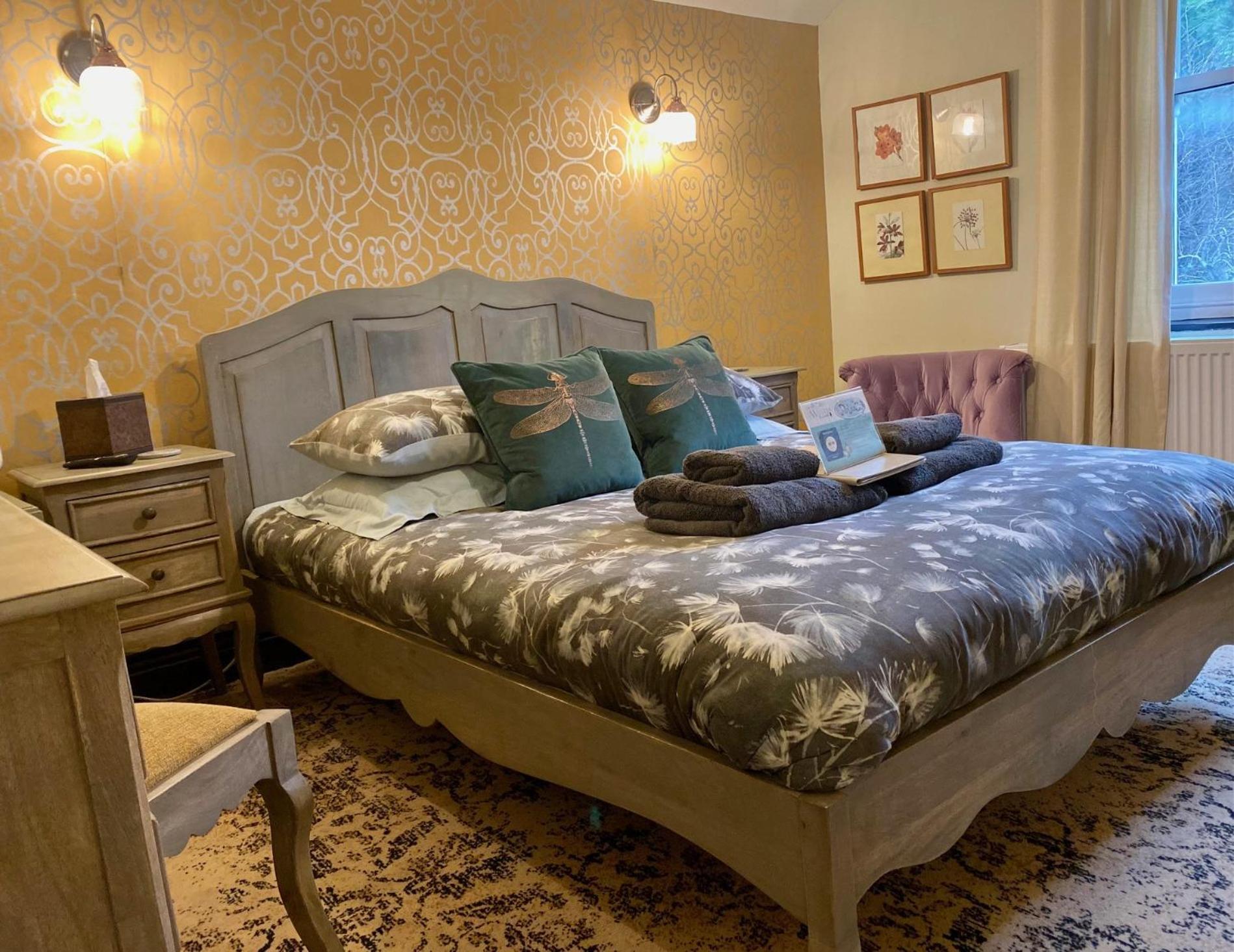 King Room Ensuite,1535262619:JPEG