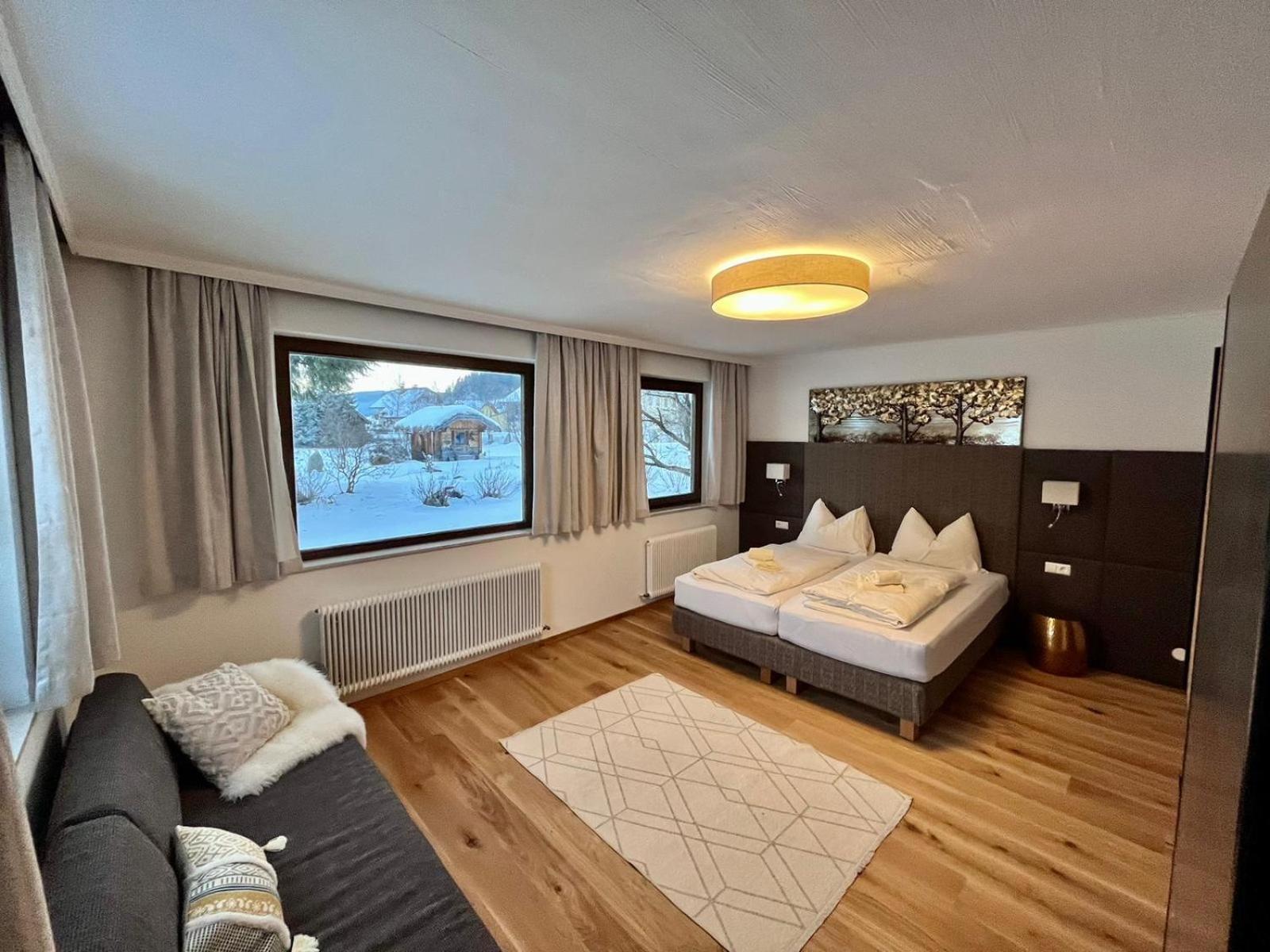 Apartment mit Terrasse