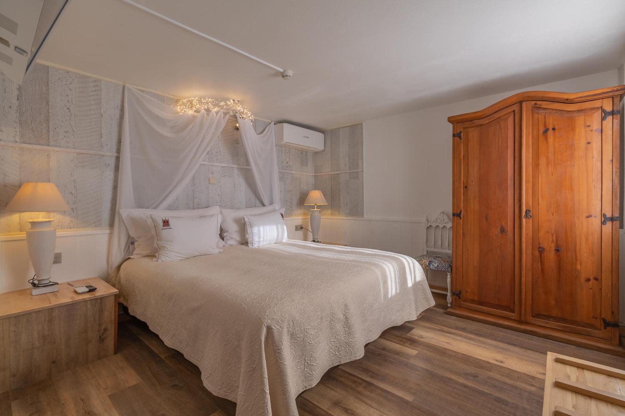 Suite with Private Pool