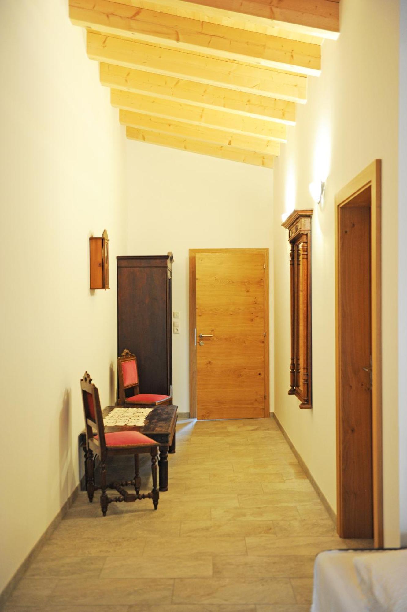 Apartment mit 1 Schlafzimmer und Balkon