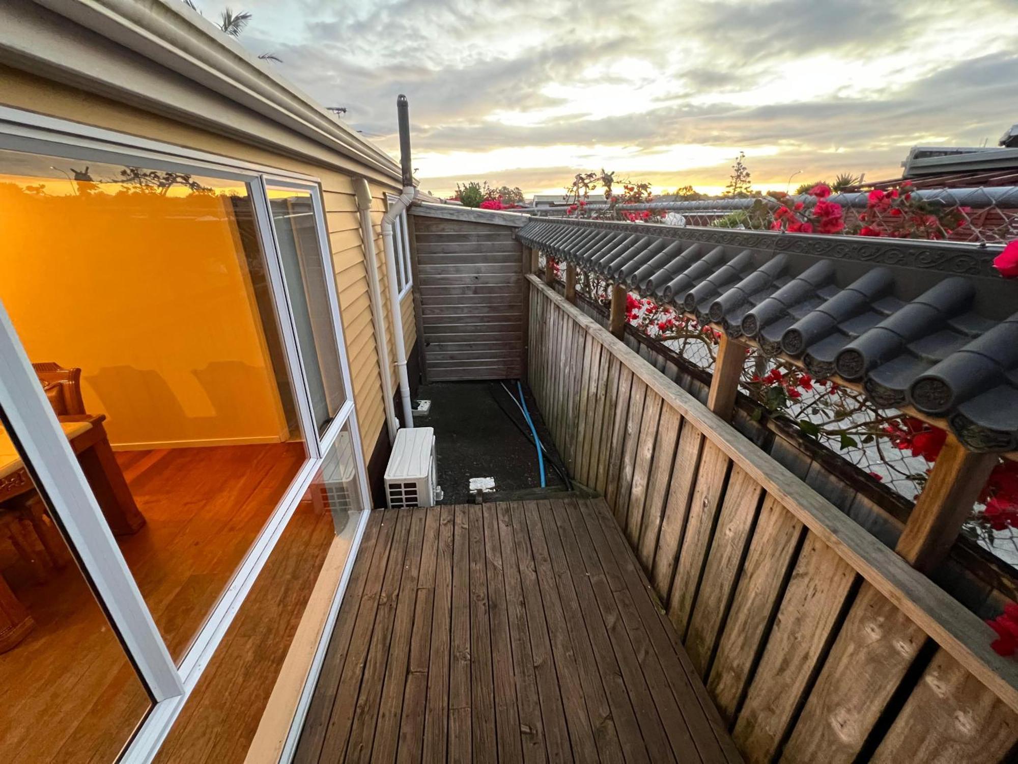 2 Bedroom with Mineral Hot Pool Unit 2