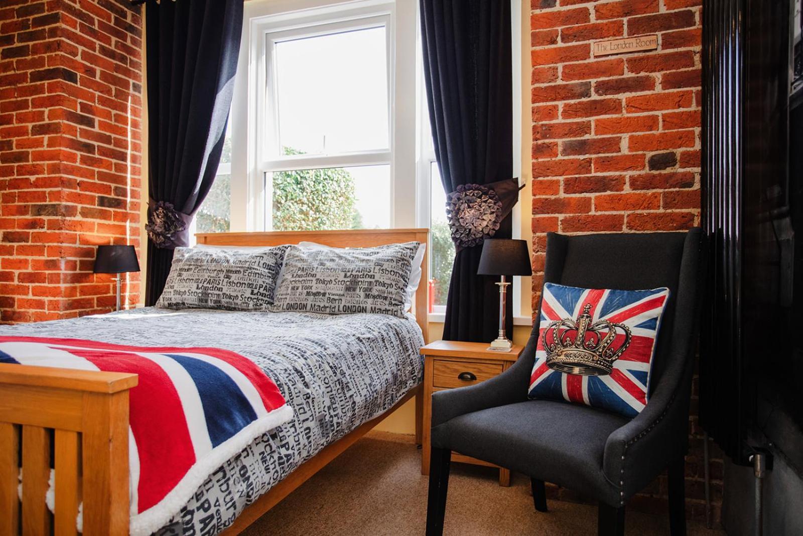Deluxe Double Room with Garden View