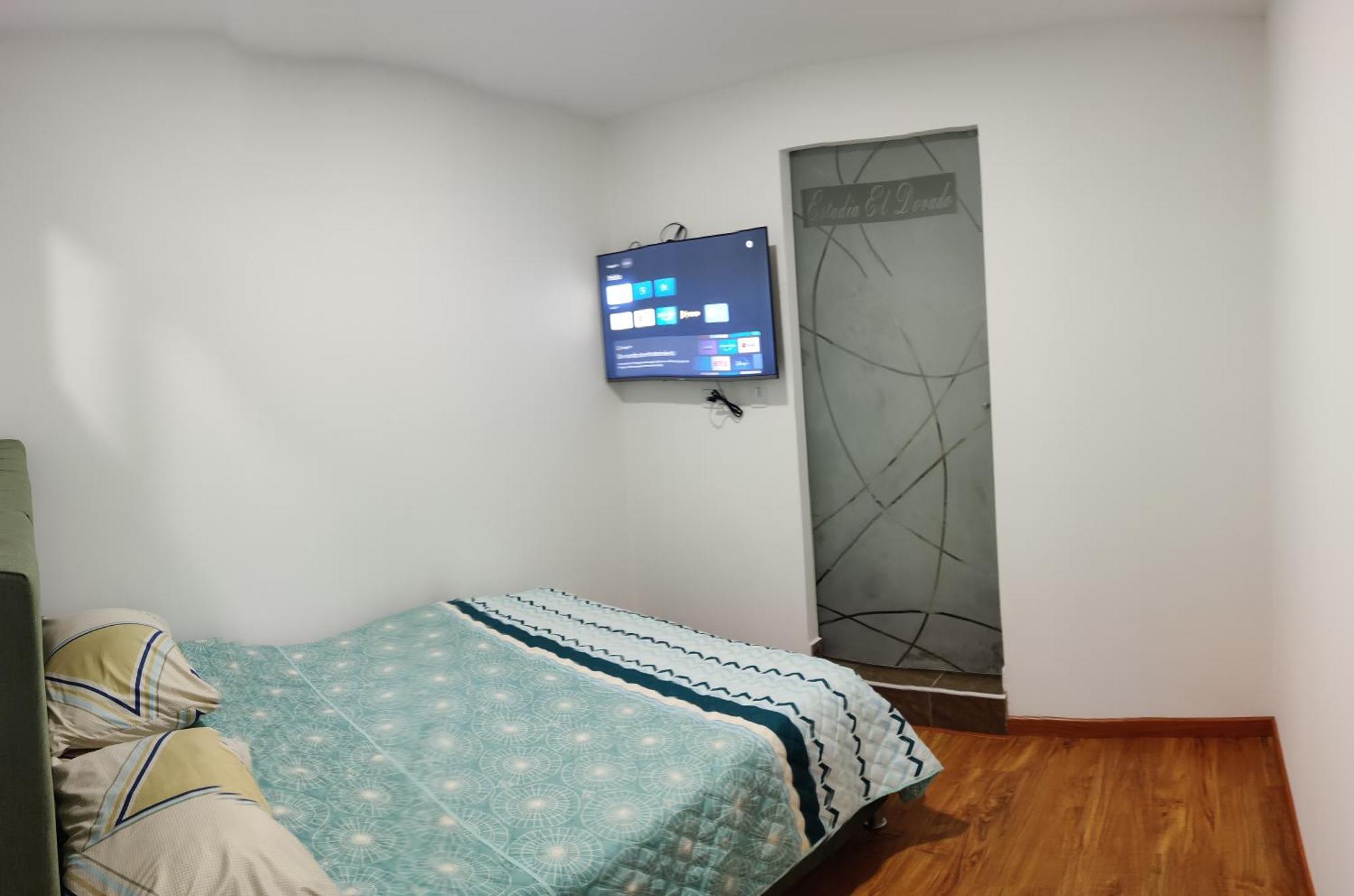 Twin Room Private Bathroom