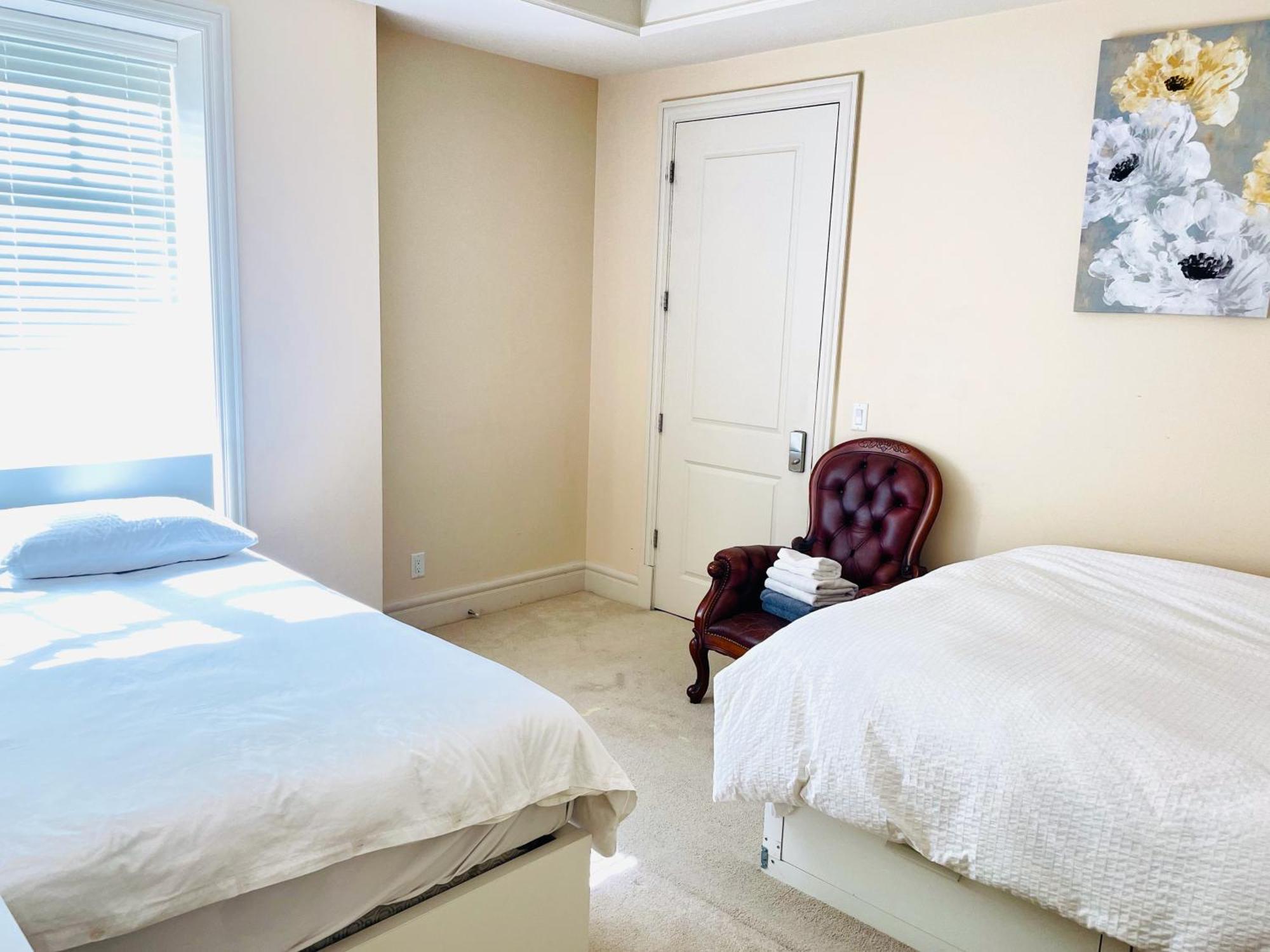 Deluxe Double Room with Extra Bed