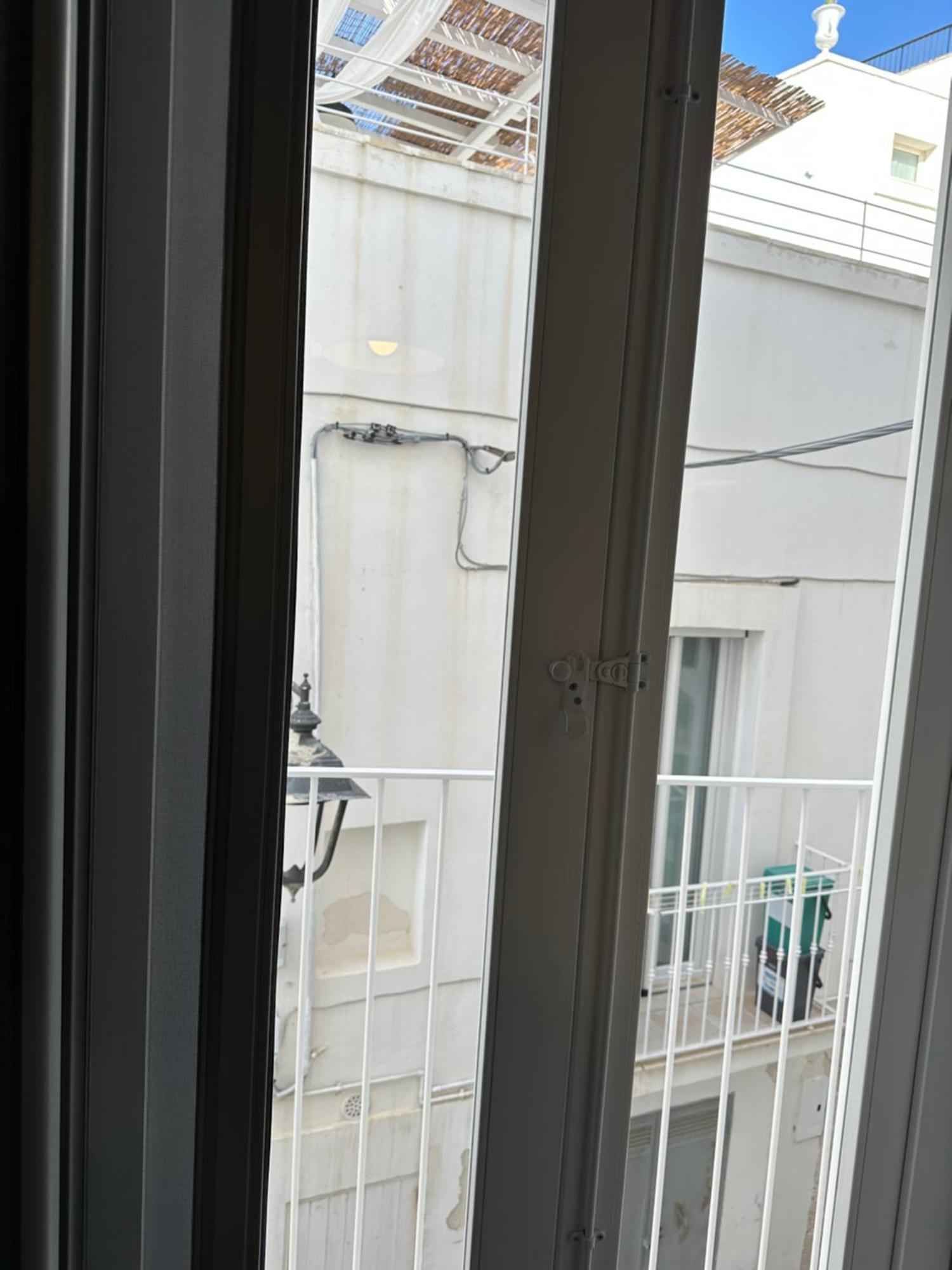 Double Room,1553041675:JPEG