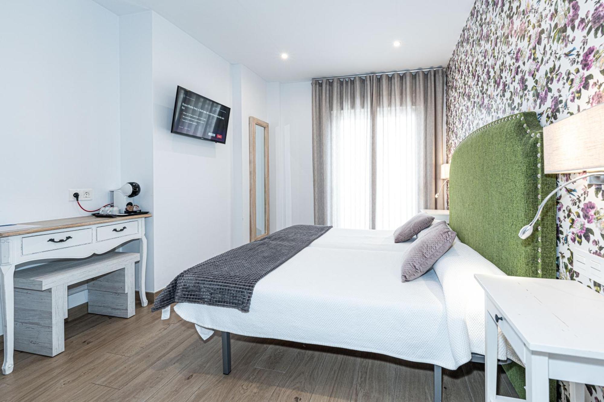 Double Room Balcony,1559852677:JPEG