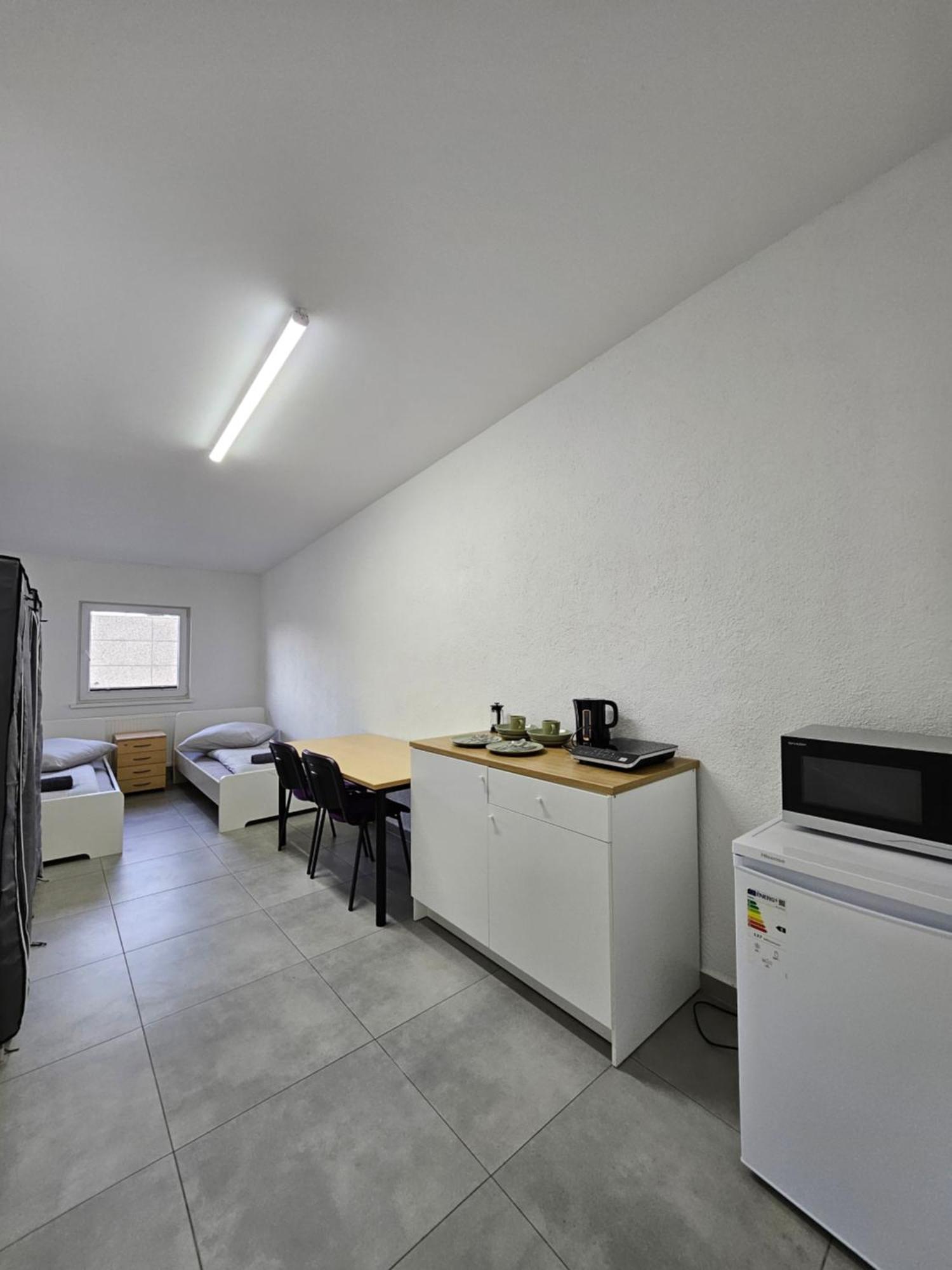 Zweibettzimmer mit Gemeinschaftsbad