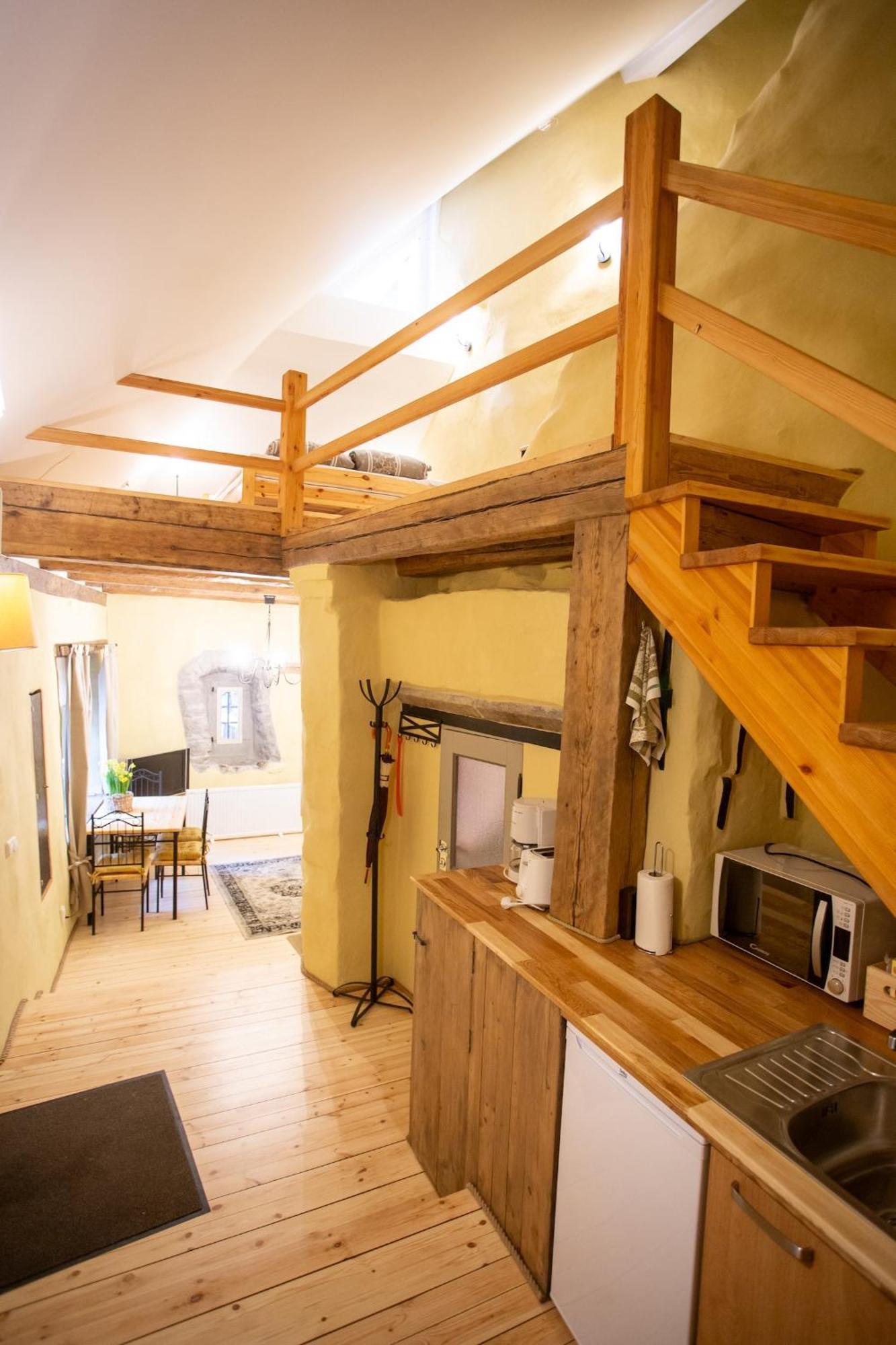Suite Annex