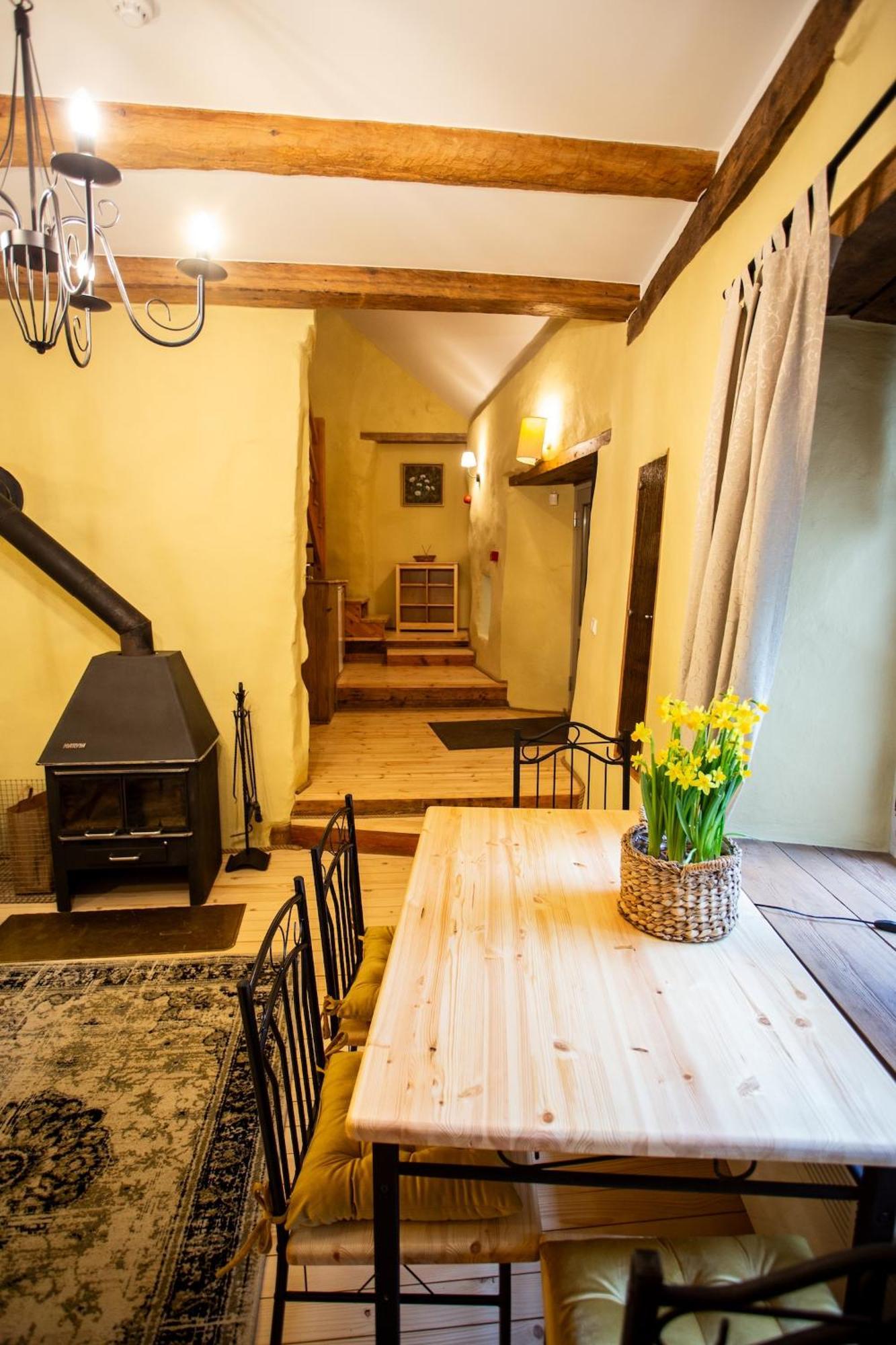 Suite Annex