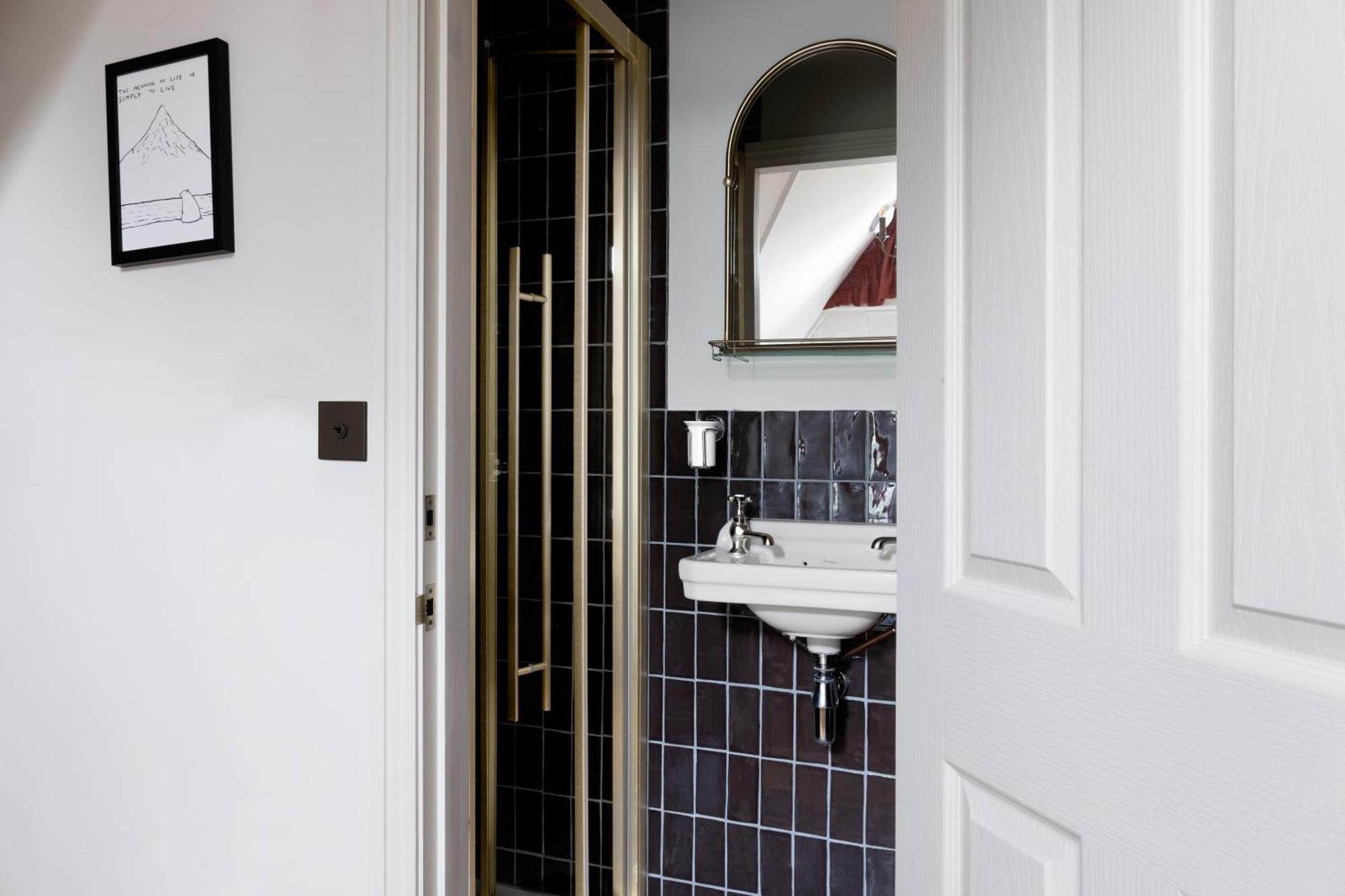 Deluxe Double Room Bath