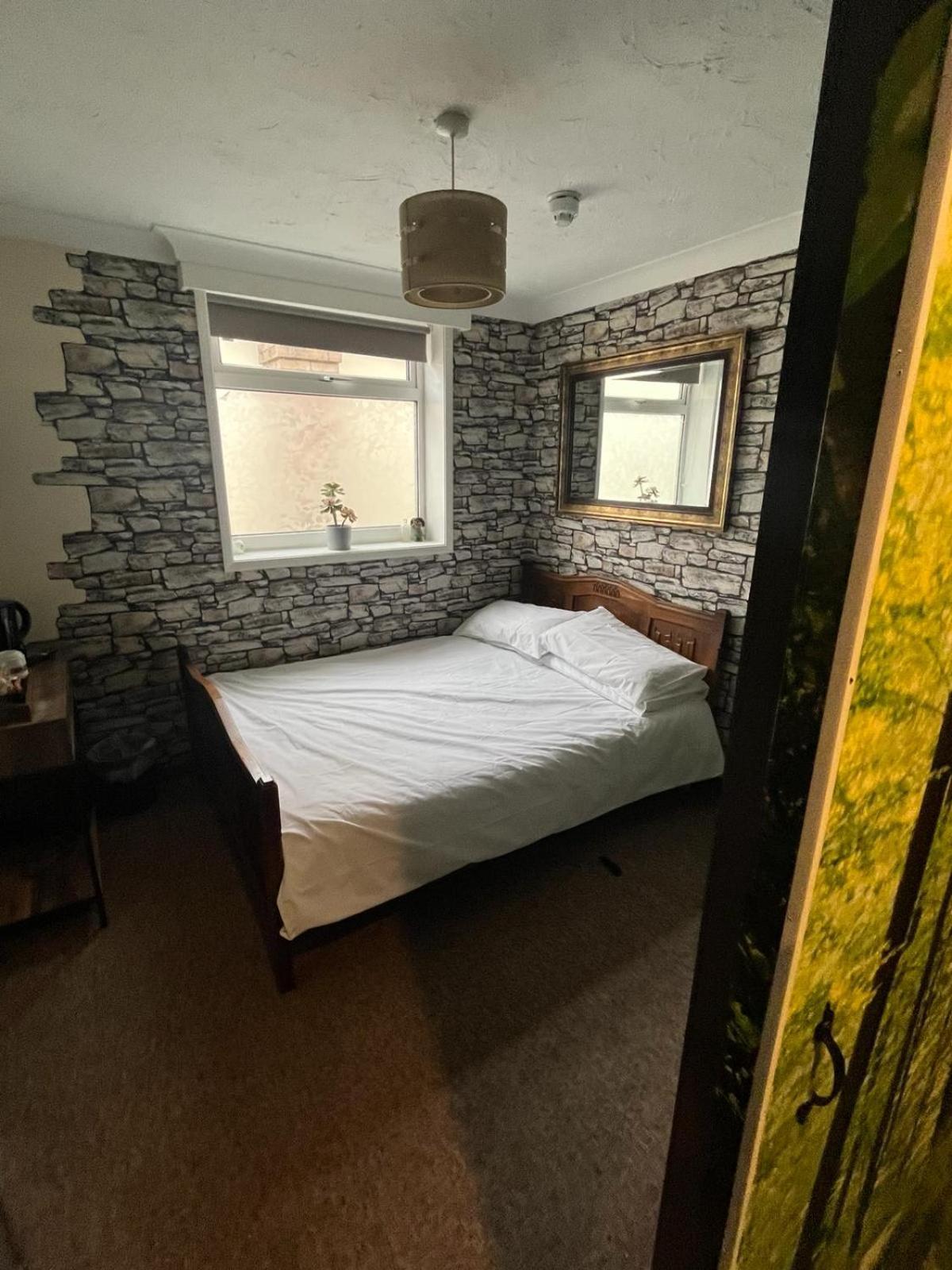 The Gateway Forest Suite