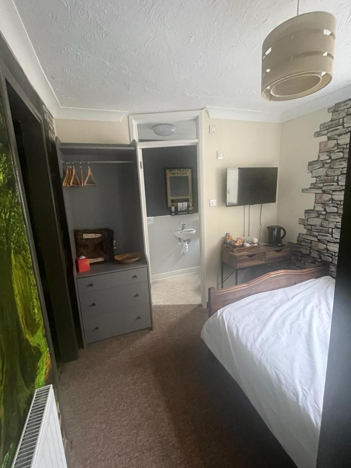 The Gateway Forest Suite