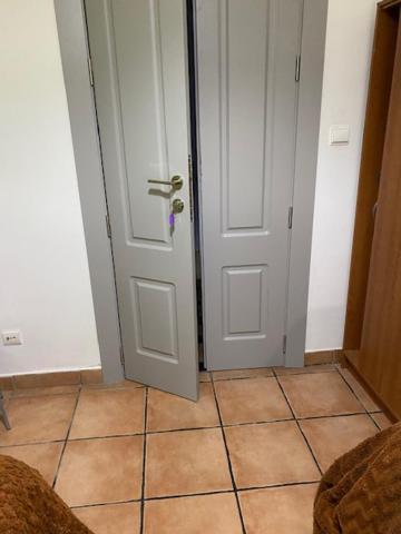 Standard Twin Room with Shared Bathroom