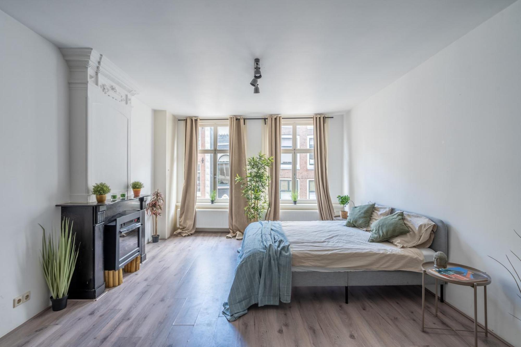 Double Room,1589010490:JPEG