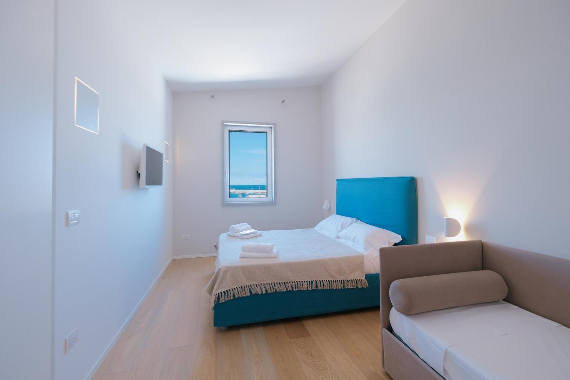 Quadruple Room with Sea View