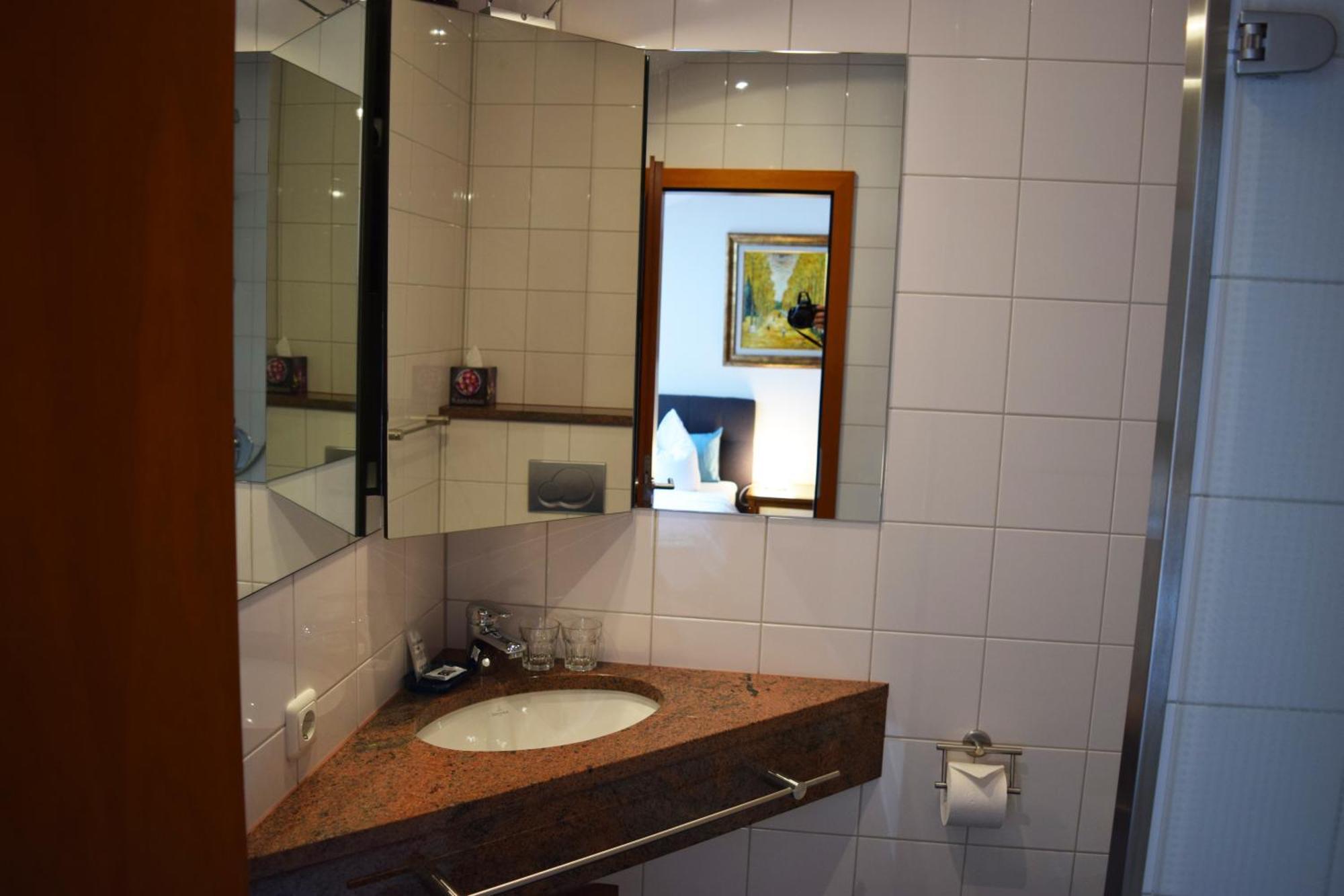 Doppelzimmer mit eigenem Bad