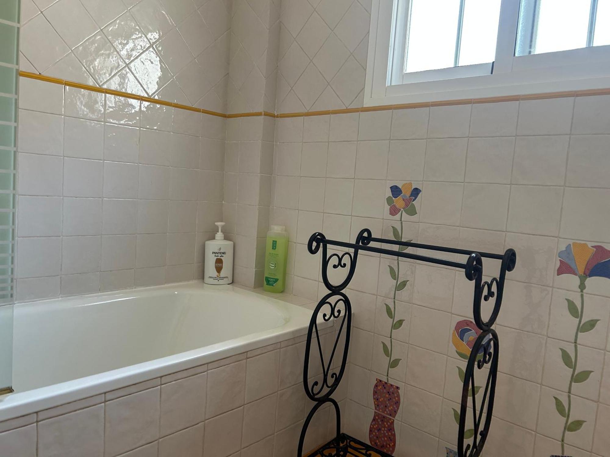 Habitación Individual Estándar con baño compartido