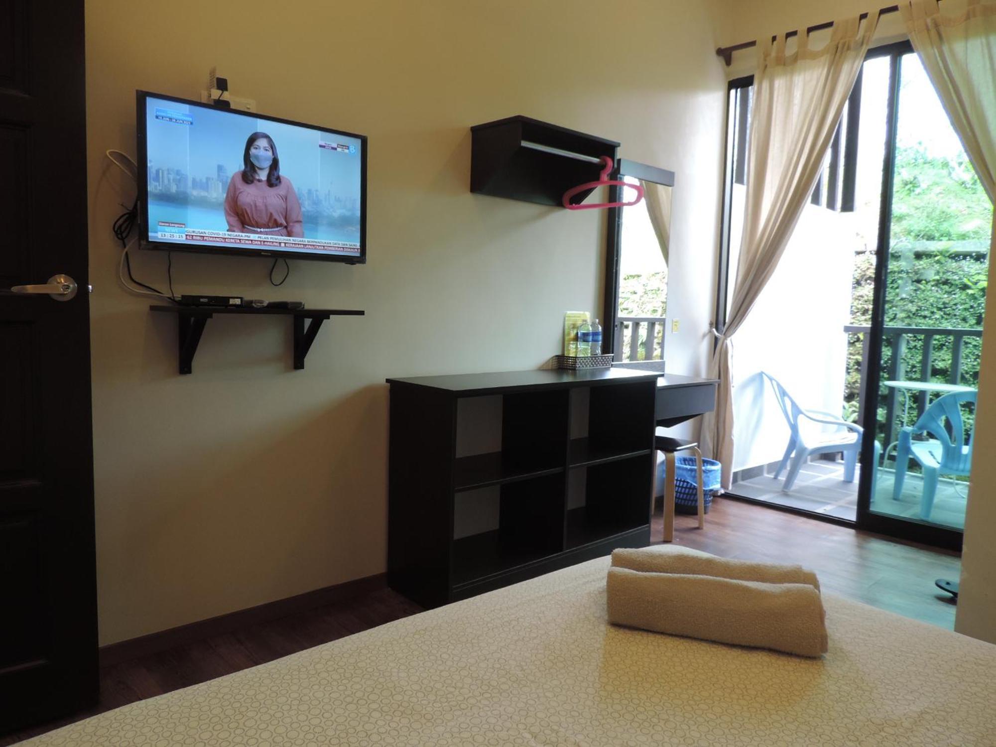 Deluxe Double Room with Balcony