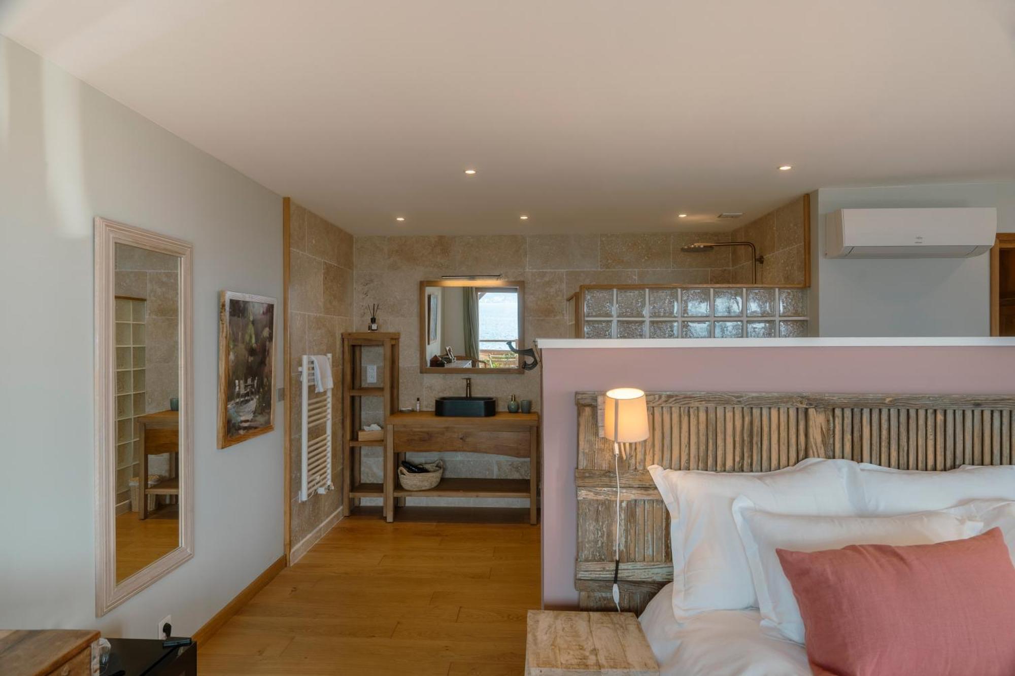 Deluxe Double Room Balcony Sea View