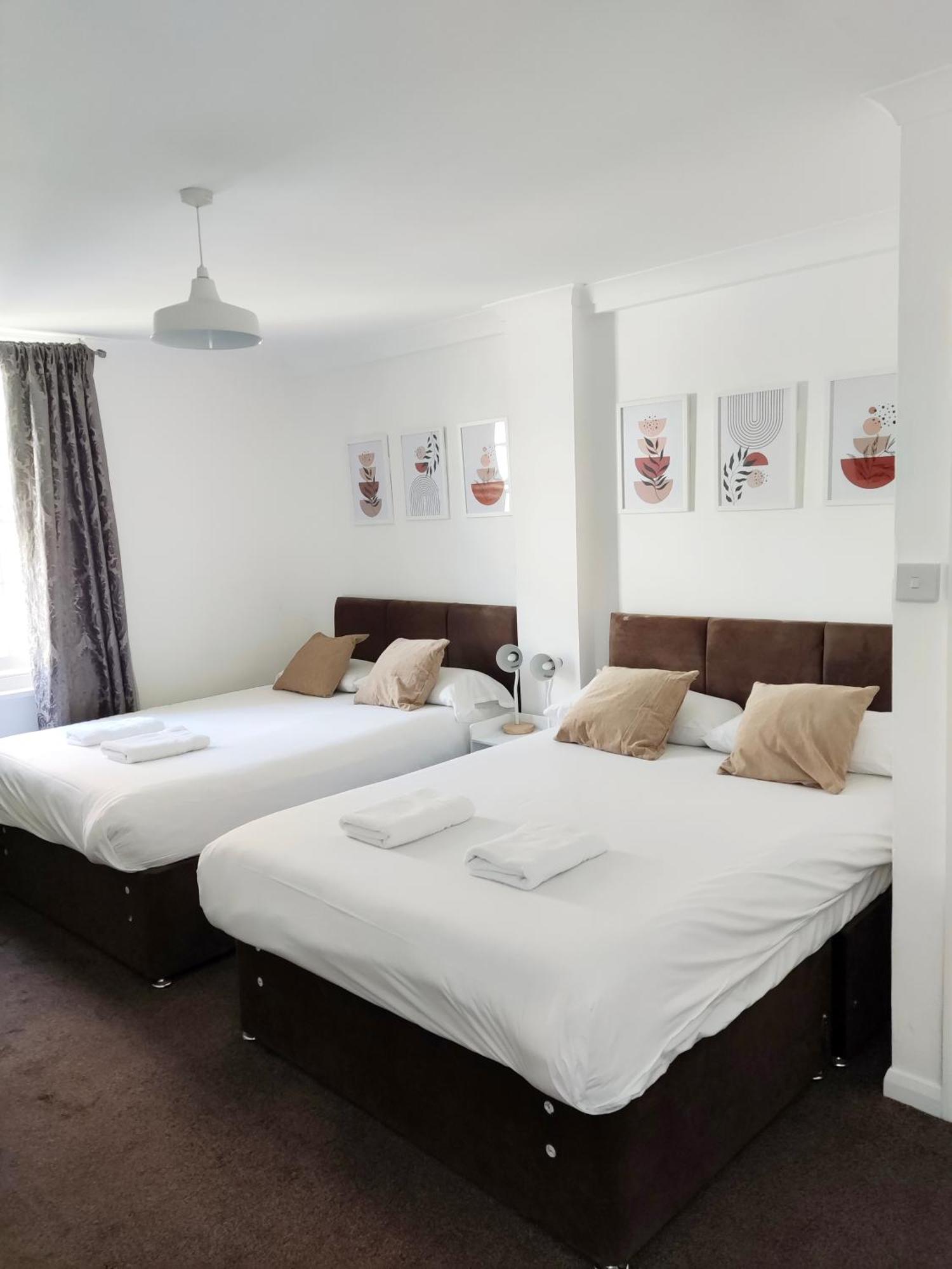 Family Room (4 Adults)