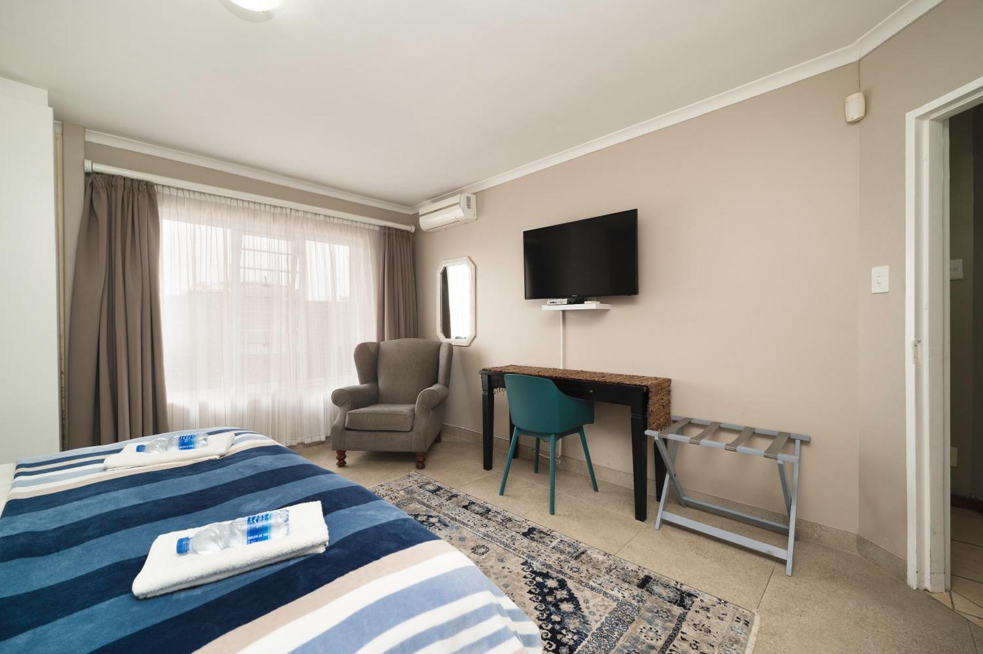 Economy Quadruple Room