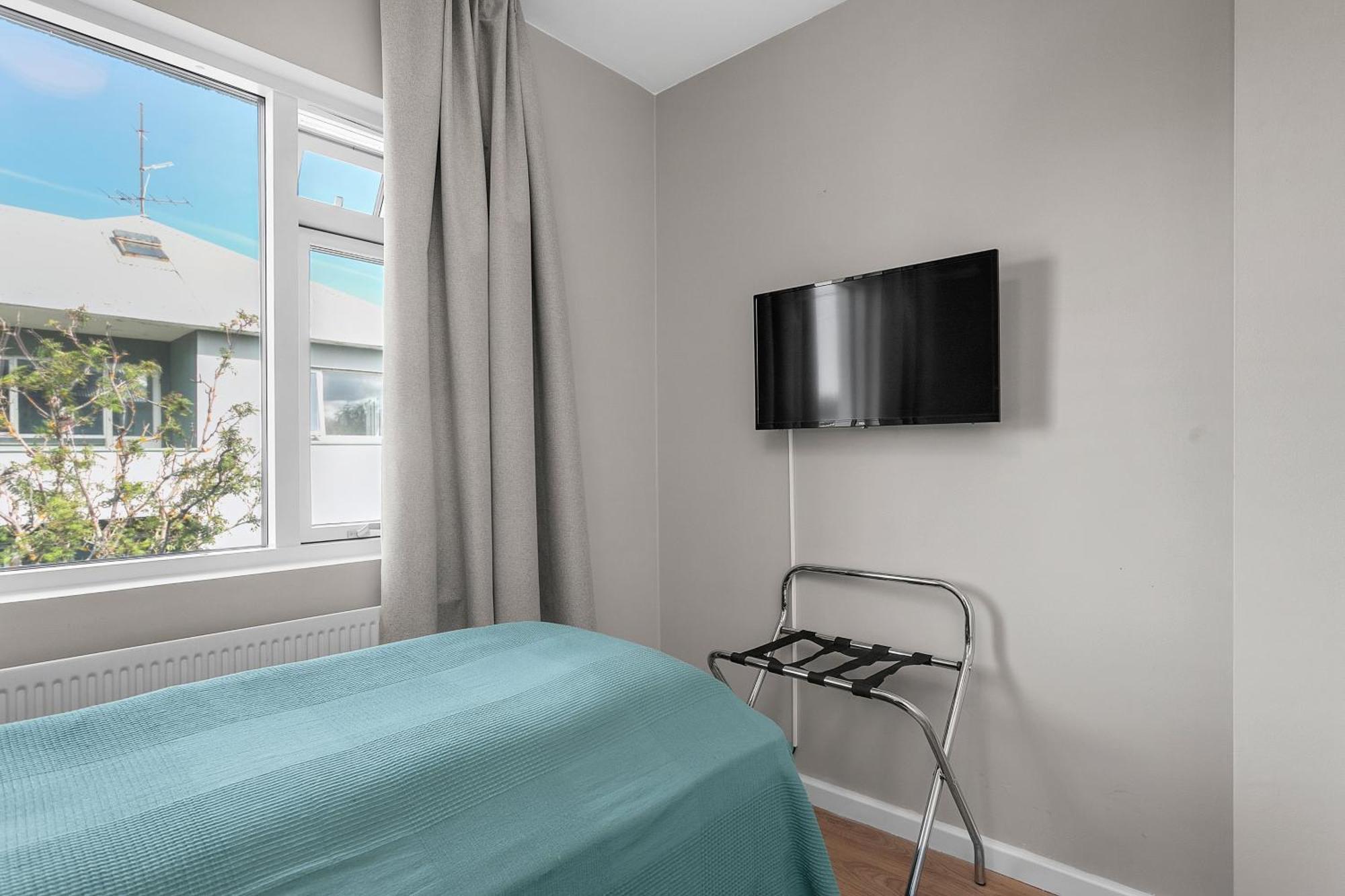 Economy Single Room