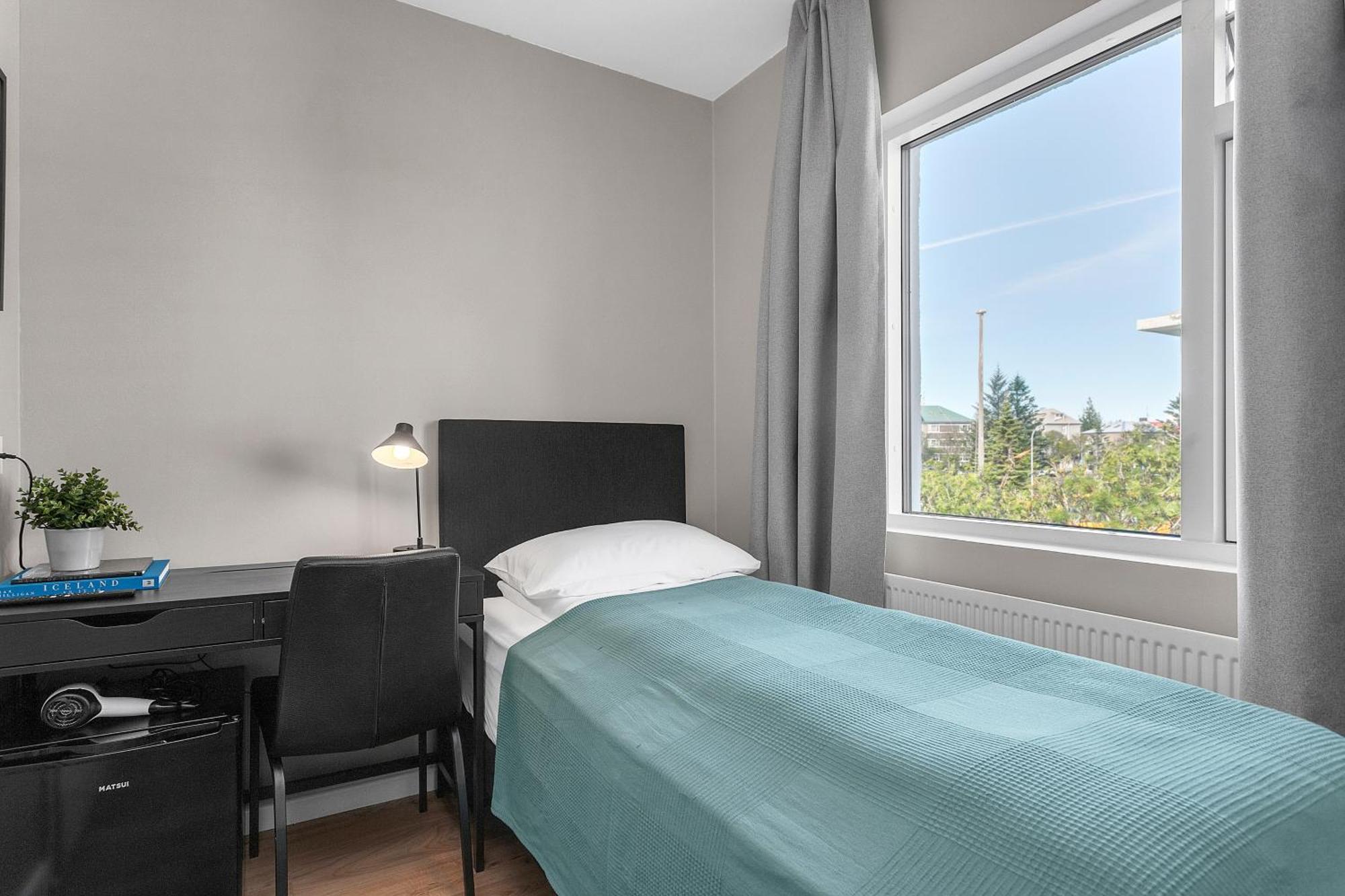 Economy Single Room