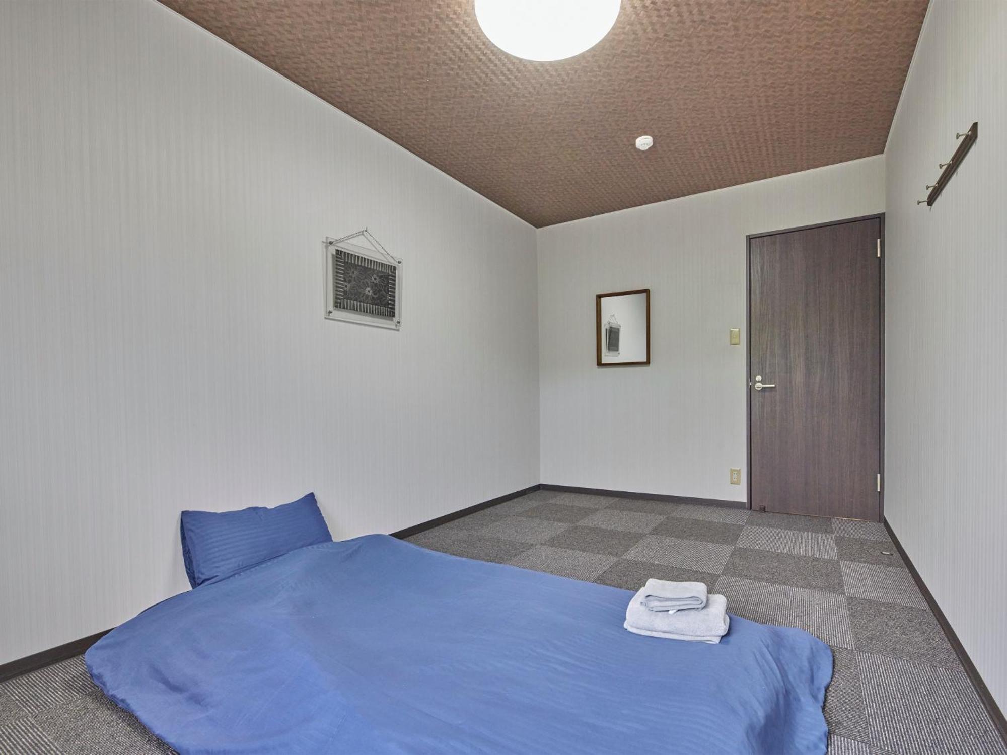 Triple Room with Shared Bathroom