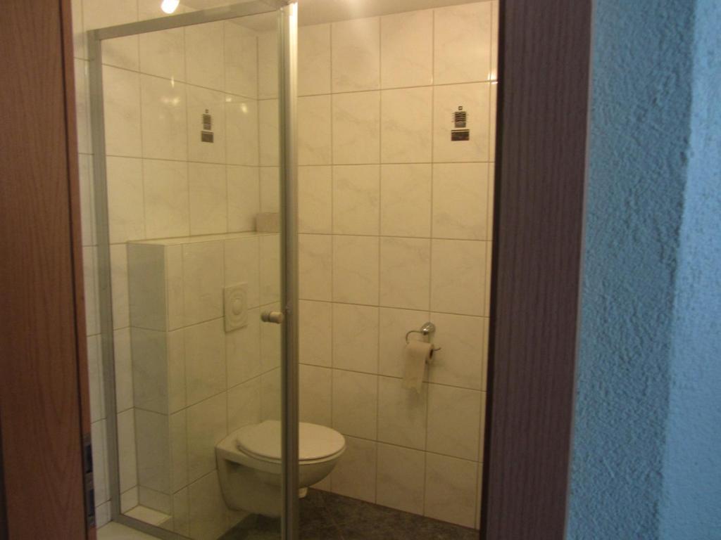 Single Room,21350193:JPEG