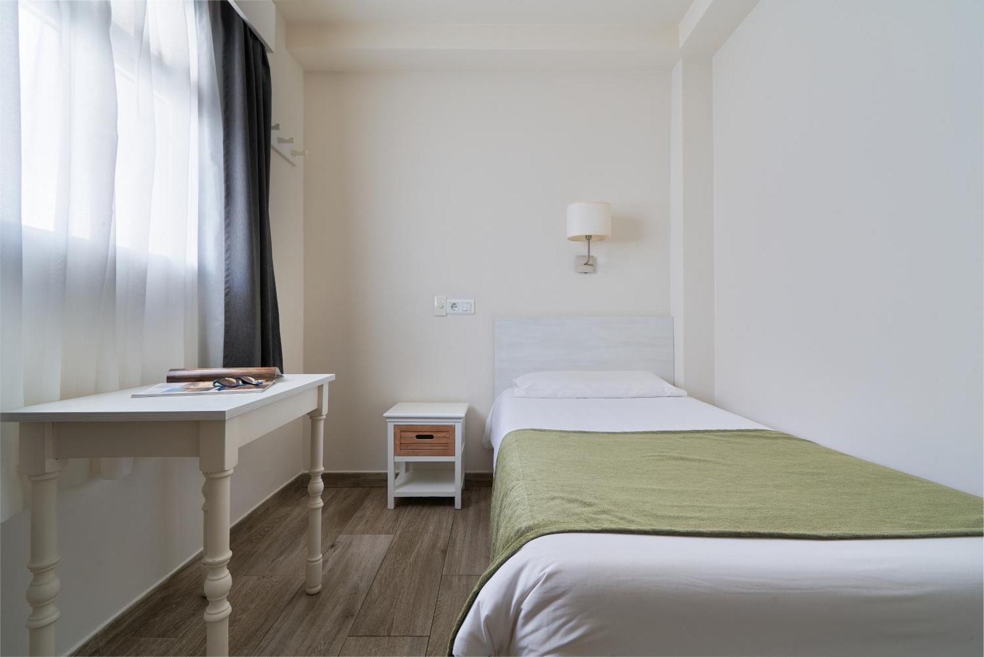 Economy Single Room,1600216232:JPEG