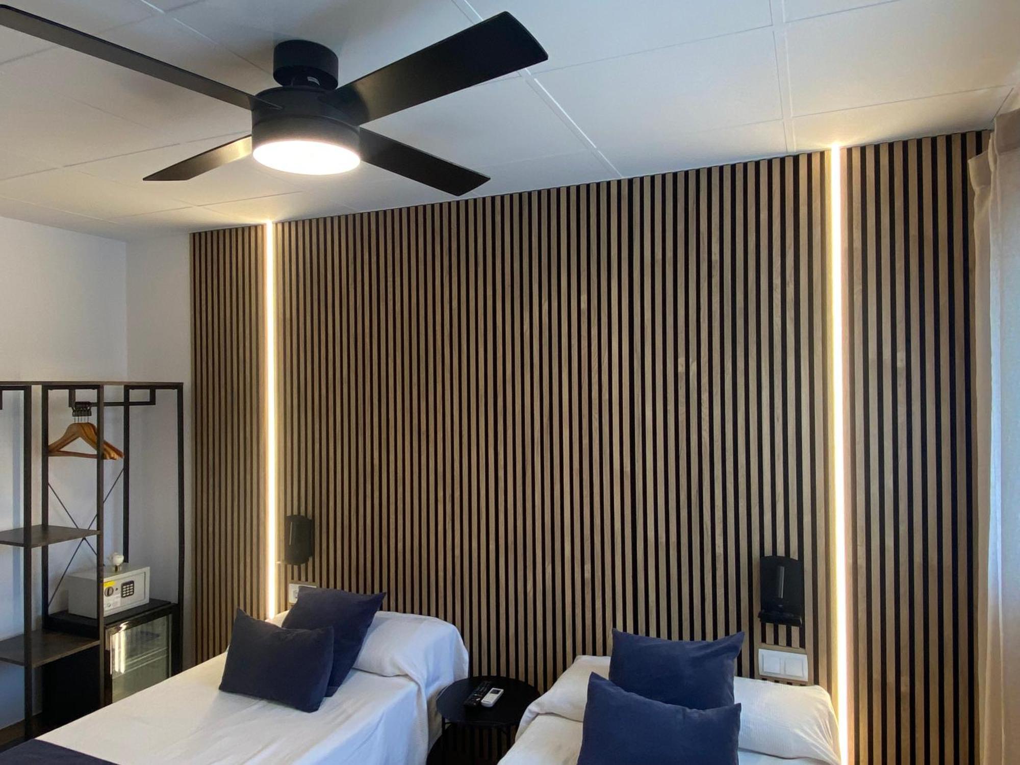 Twin Room,1602330269:JPEG