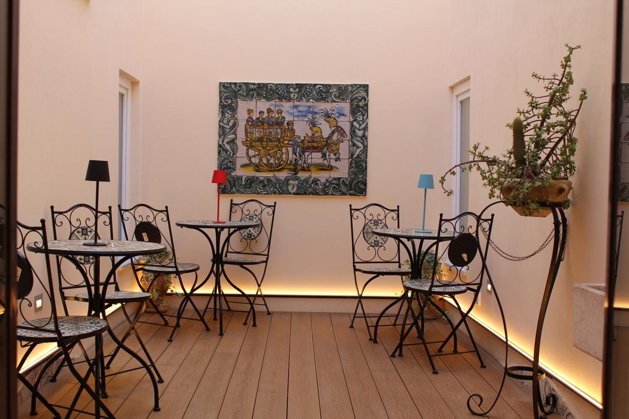 Large Double Room