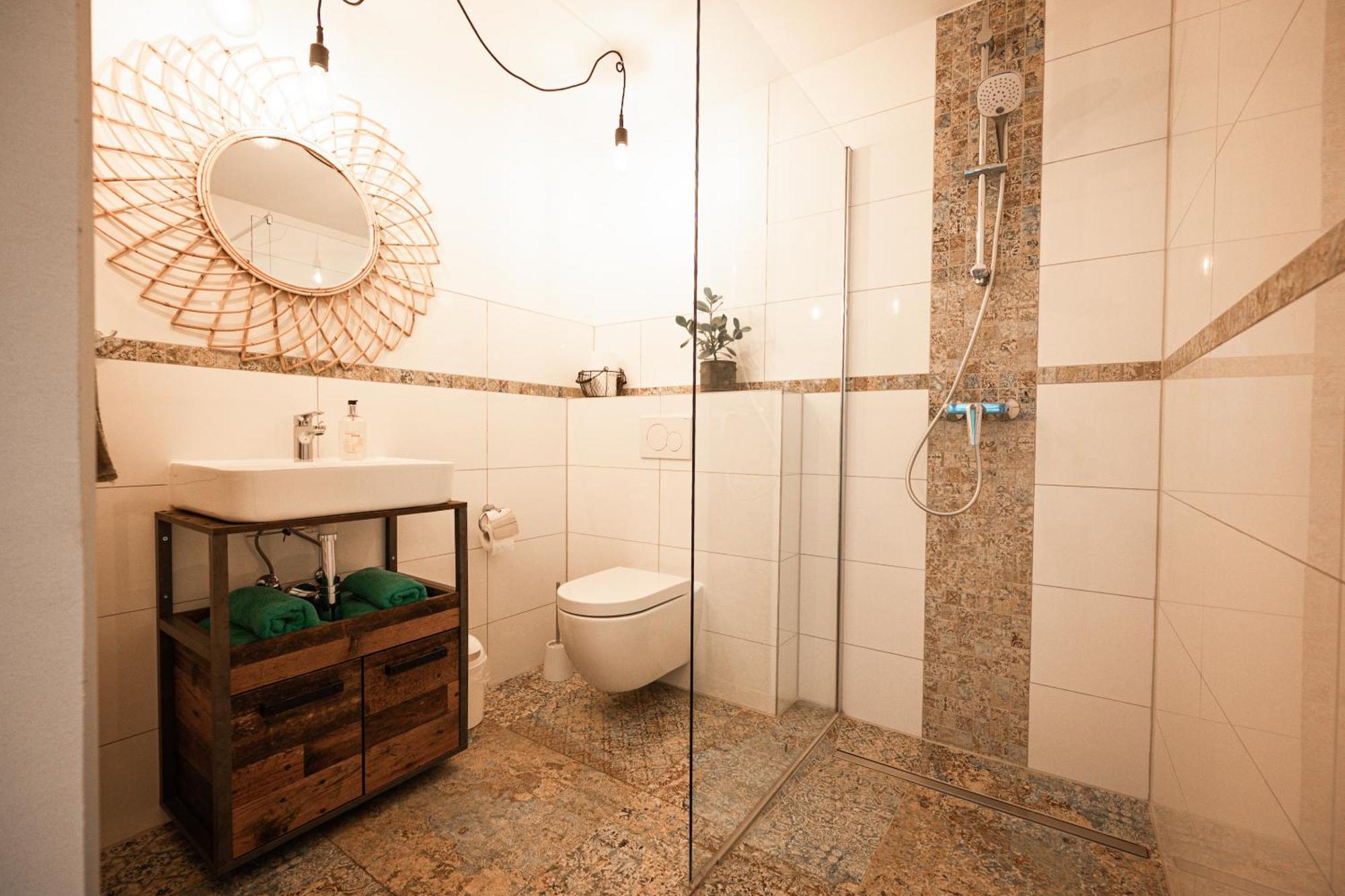 Apartment mit Dusche