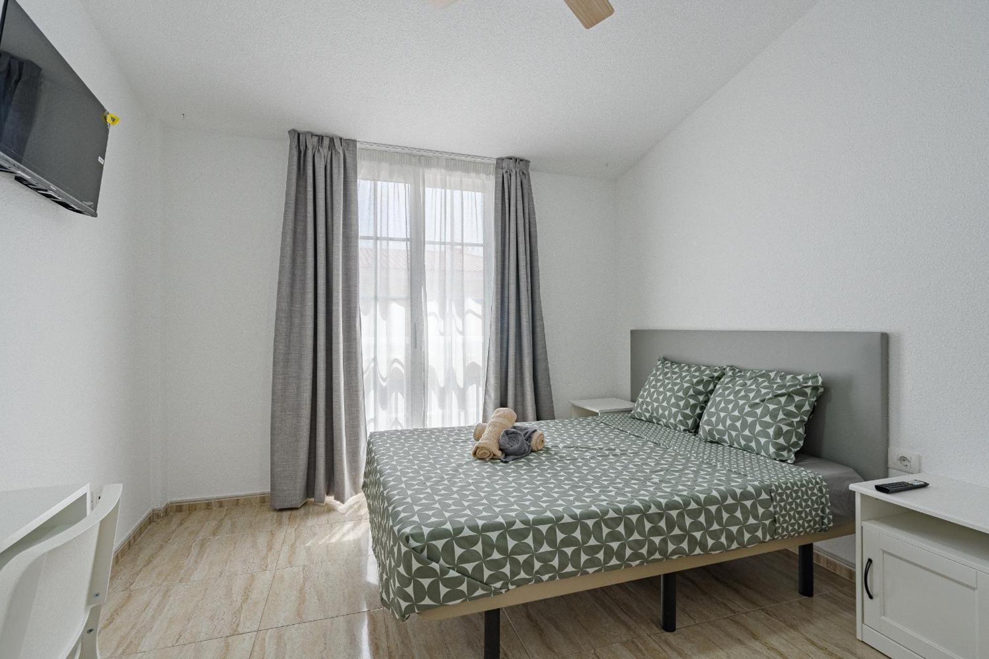 Twin Room with Sea View