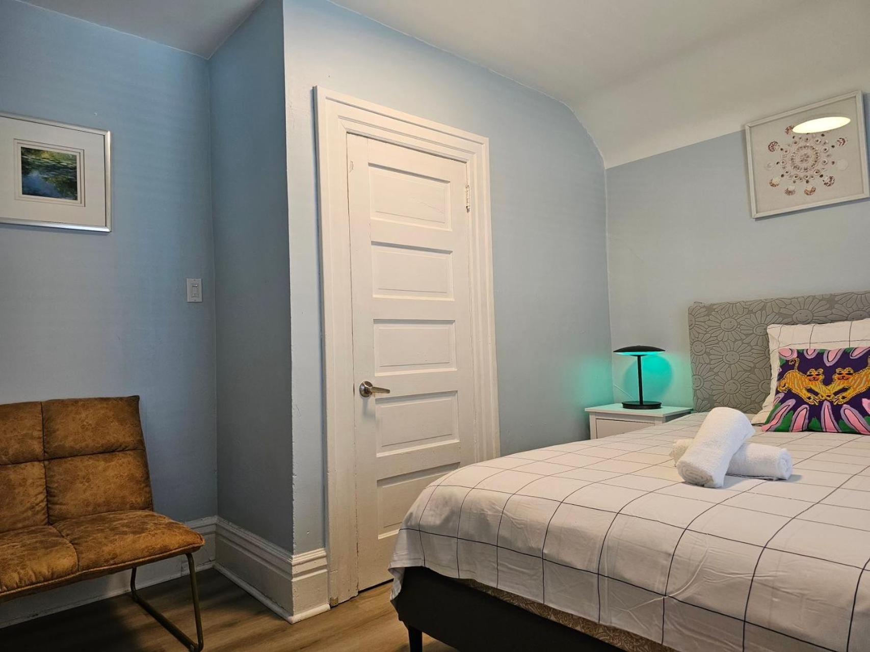 Queen Suite