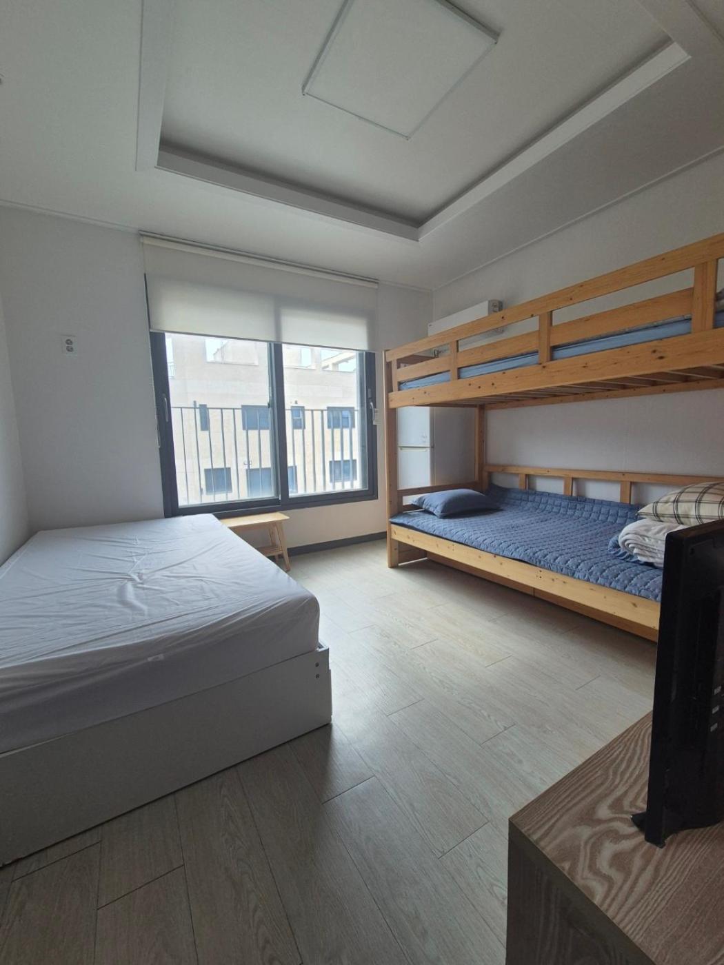 Basic Triple Room