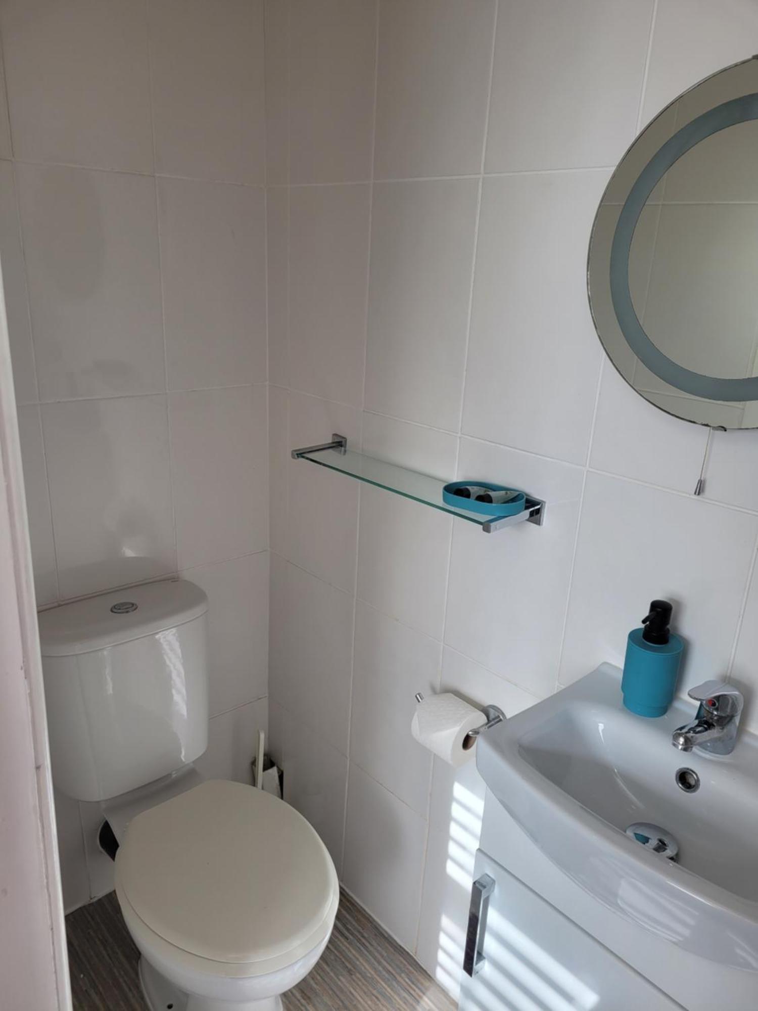 Triple Room,1659459933:JPEG