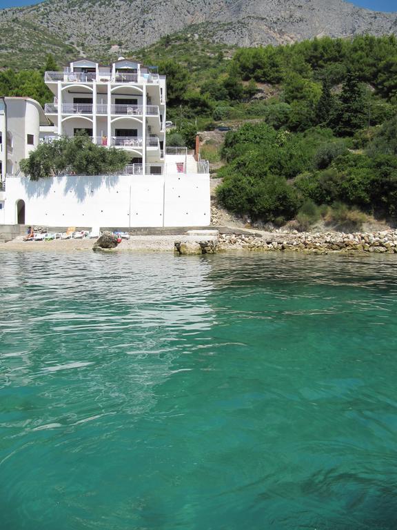 Double Room with Balcony and Sea View